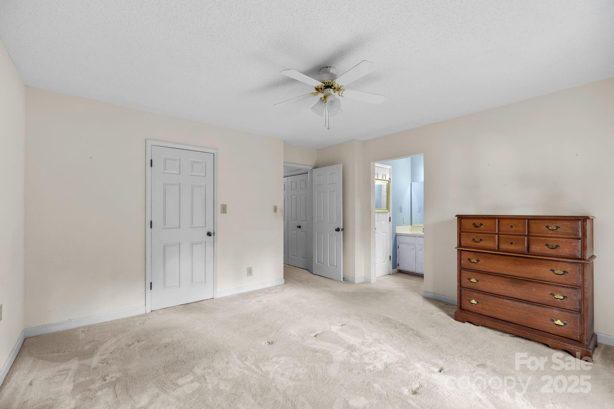 1465 Friar Road Property Photo 16