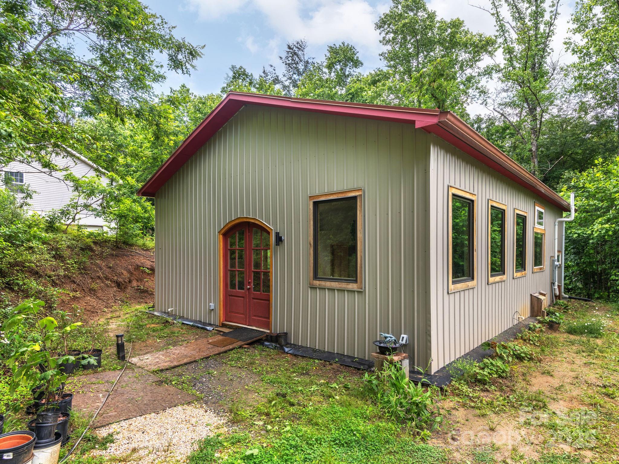 20 Frontier Court Property Photo 1