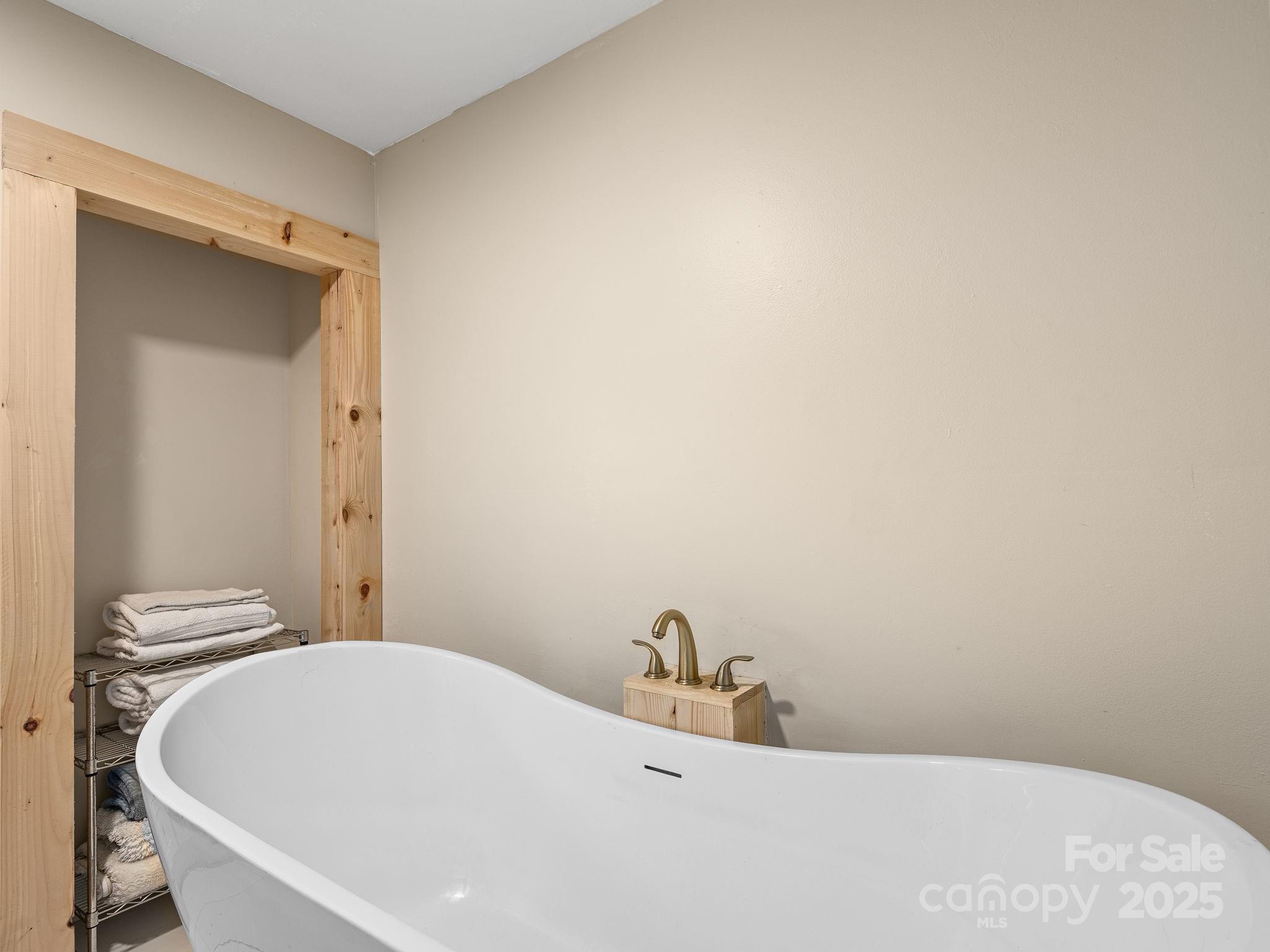 20 Frontier Court Property Photo 10