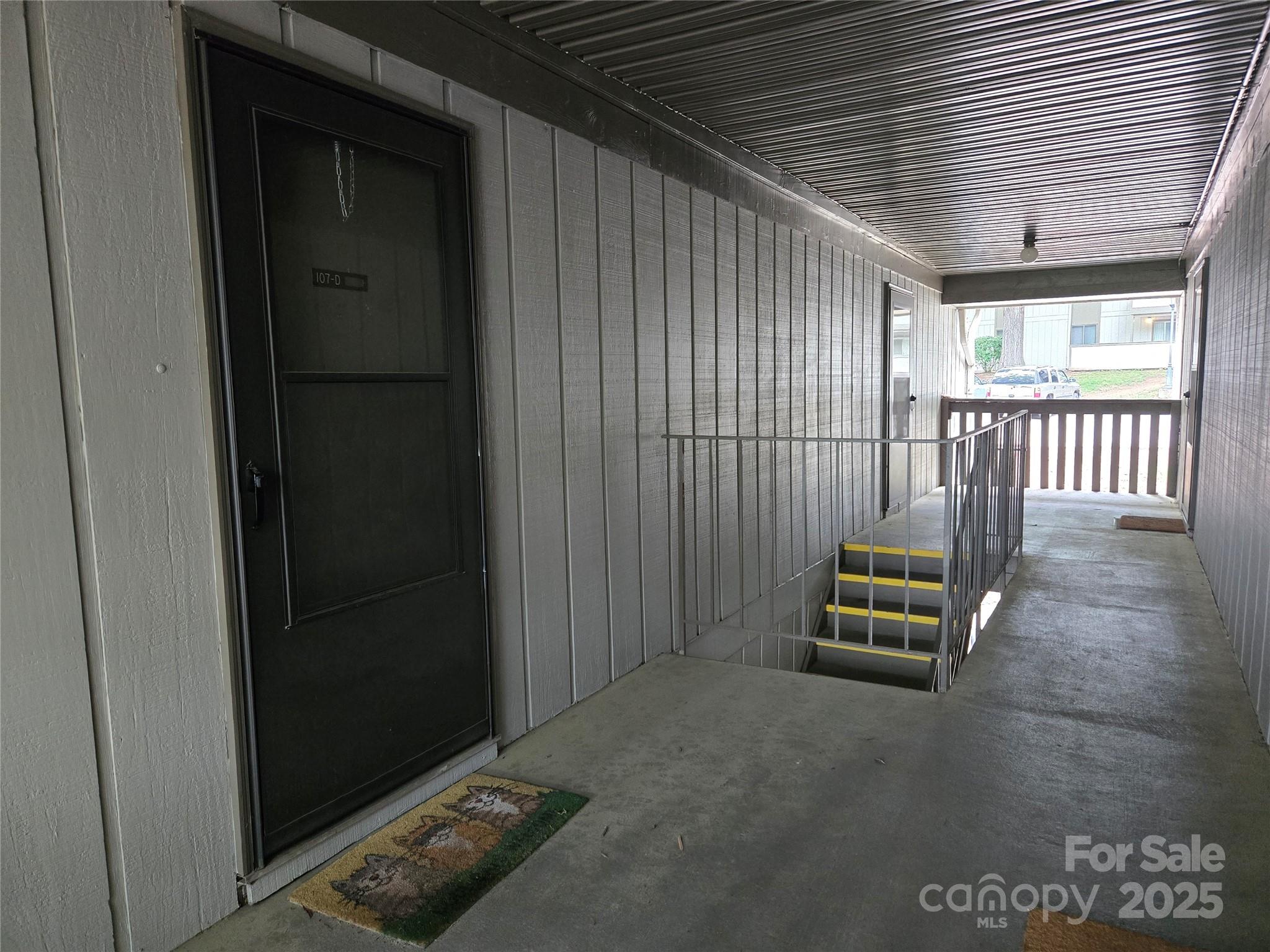 2205 Sunderland Road 107D