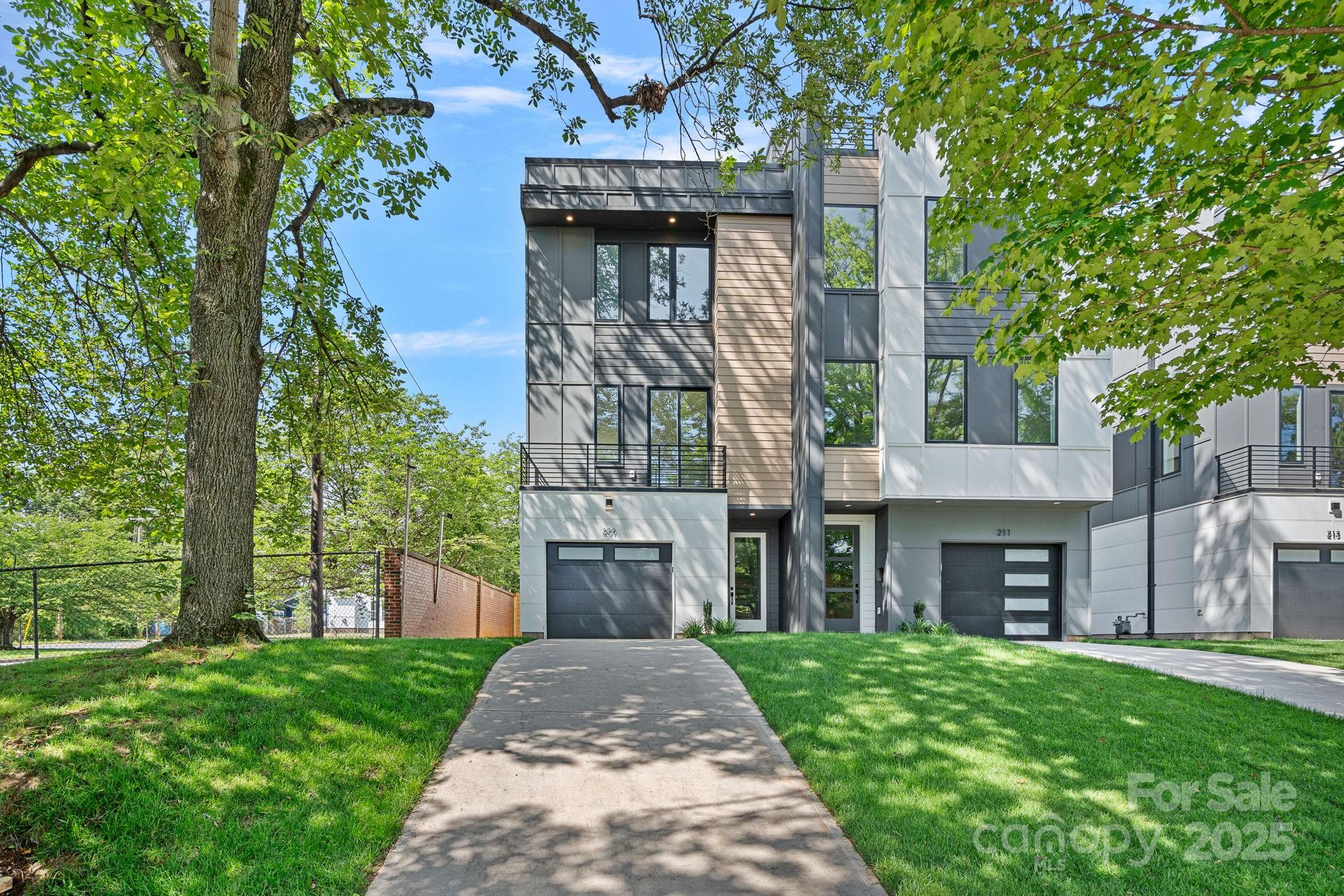 209 Keswick Avenue Property Photo 1