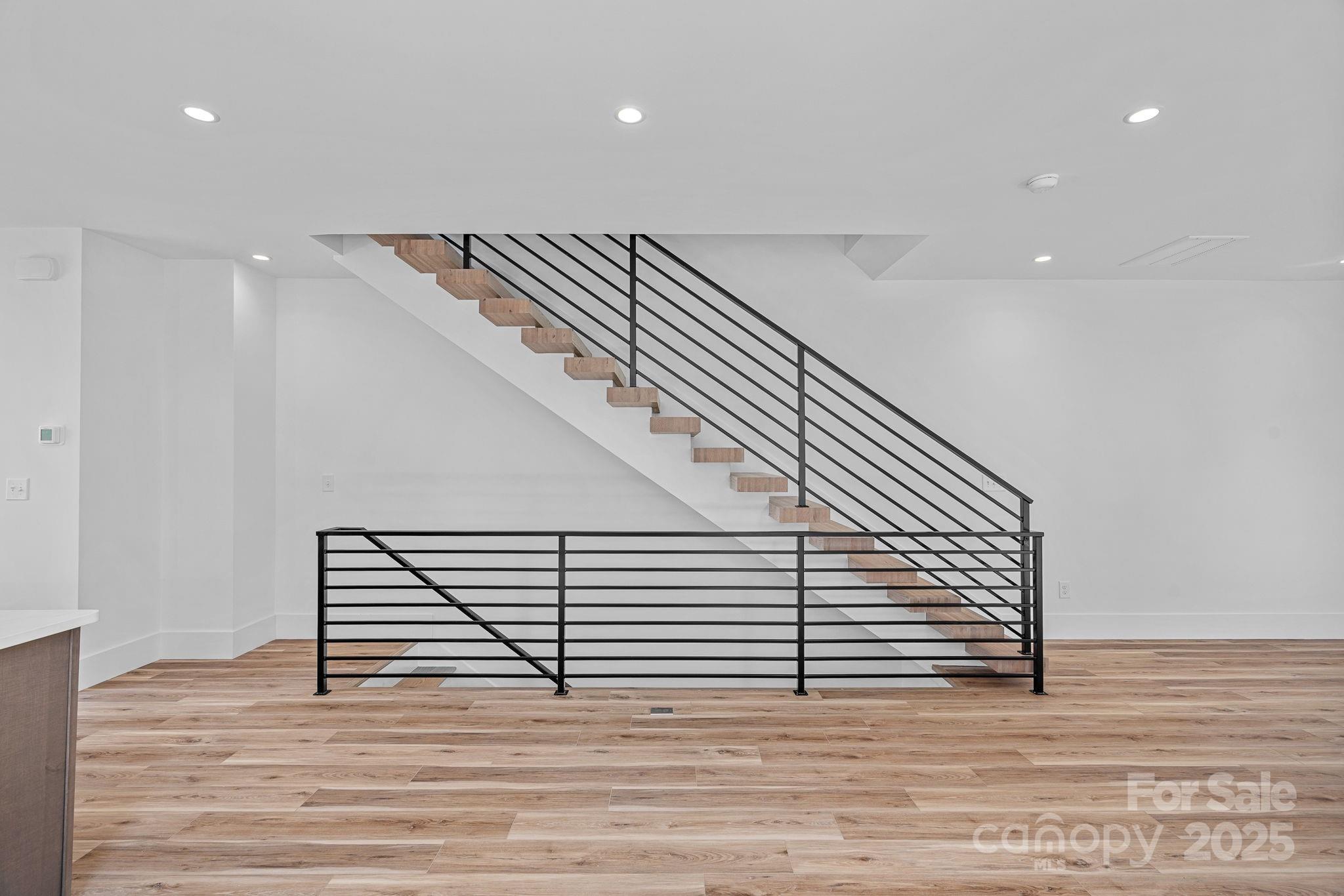 209 Keswick Avenue Property Photo 25