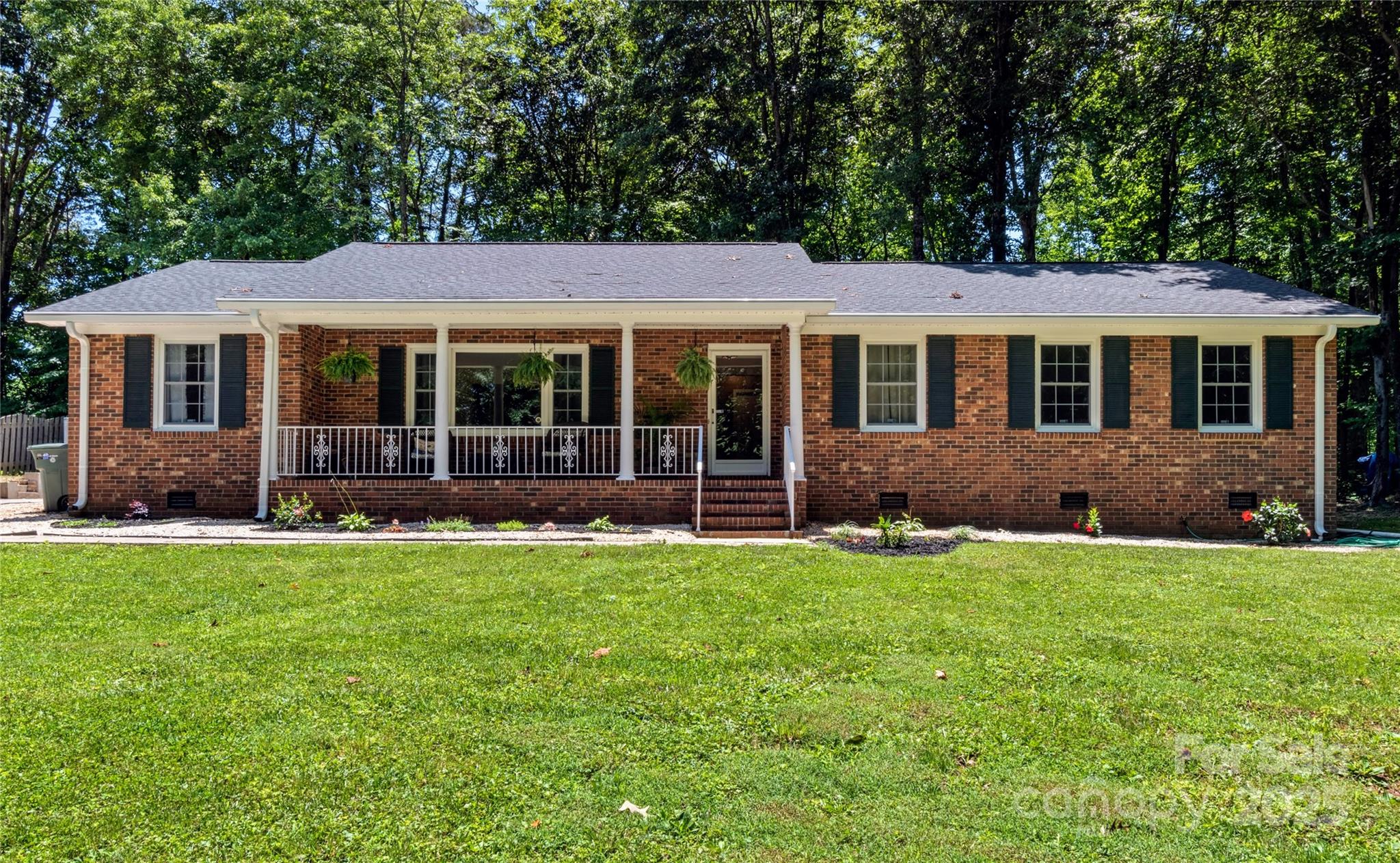 3920 Tonbridge Lane Property Photo 1