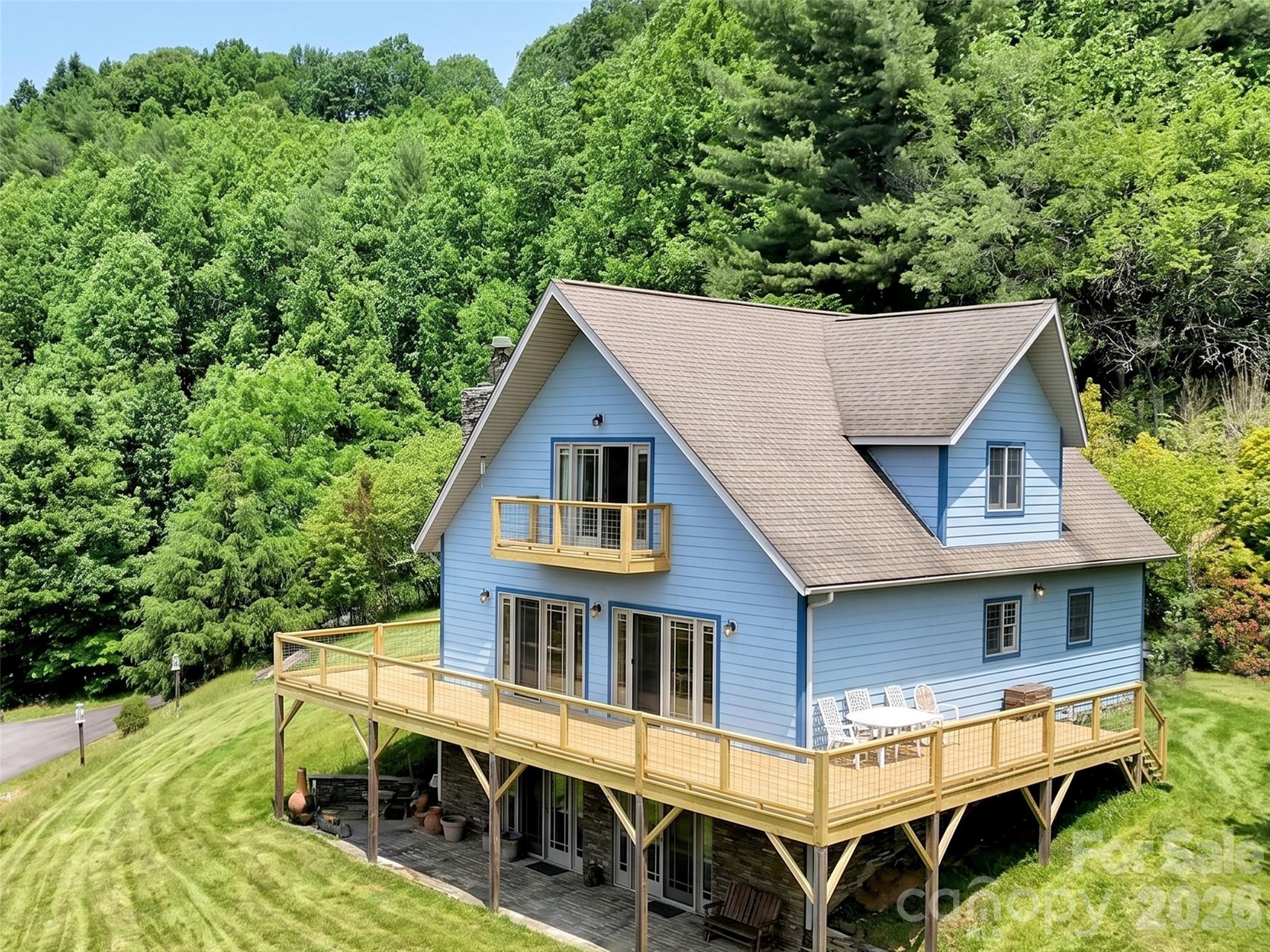 1592 Piney Hill Road Property Photo 4