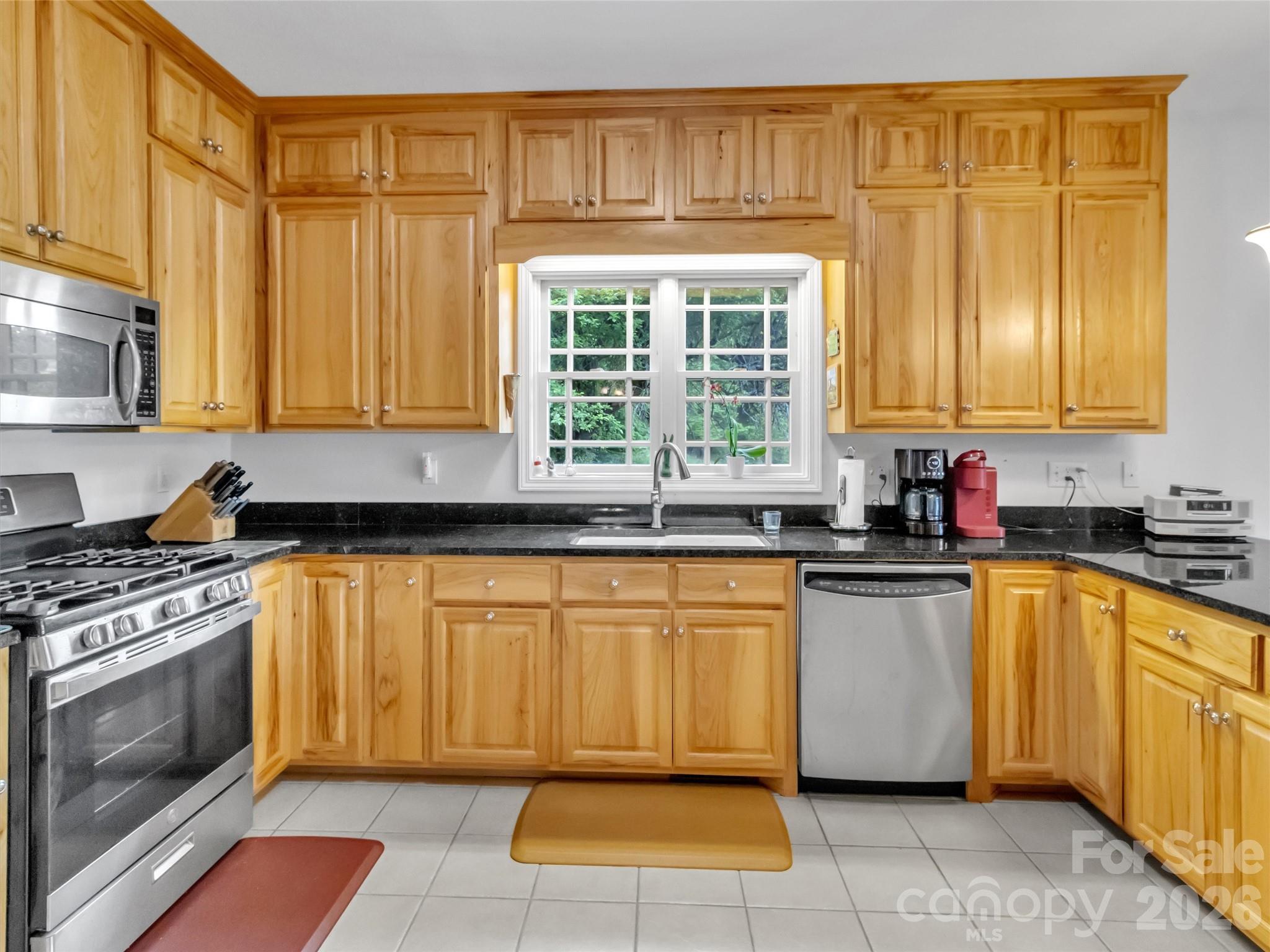 1592 Piney Hill Road Property Photo 11