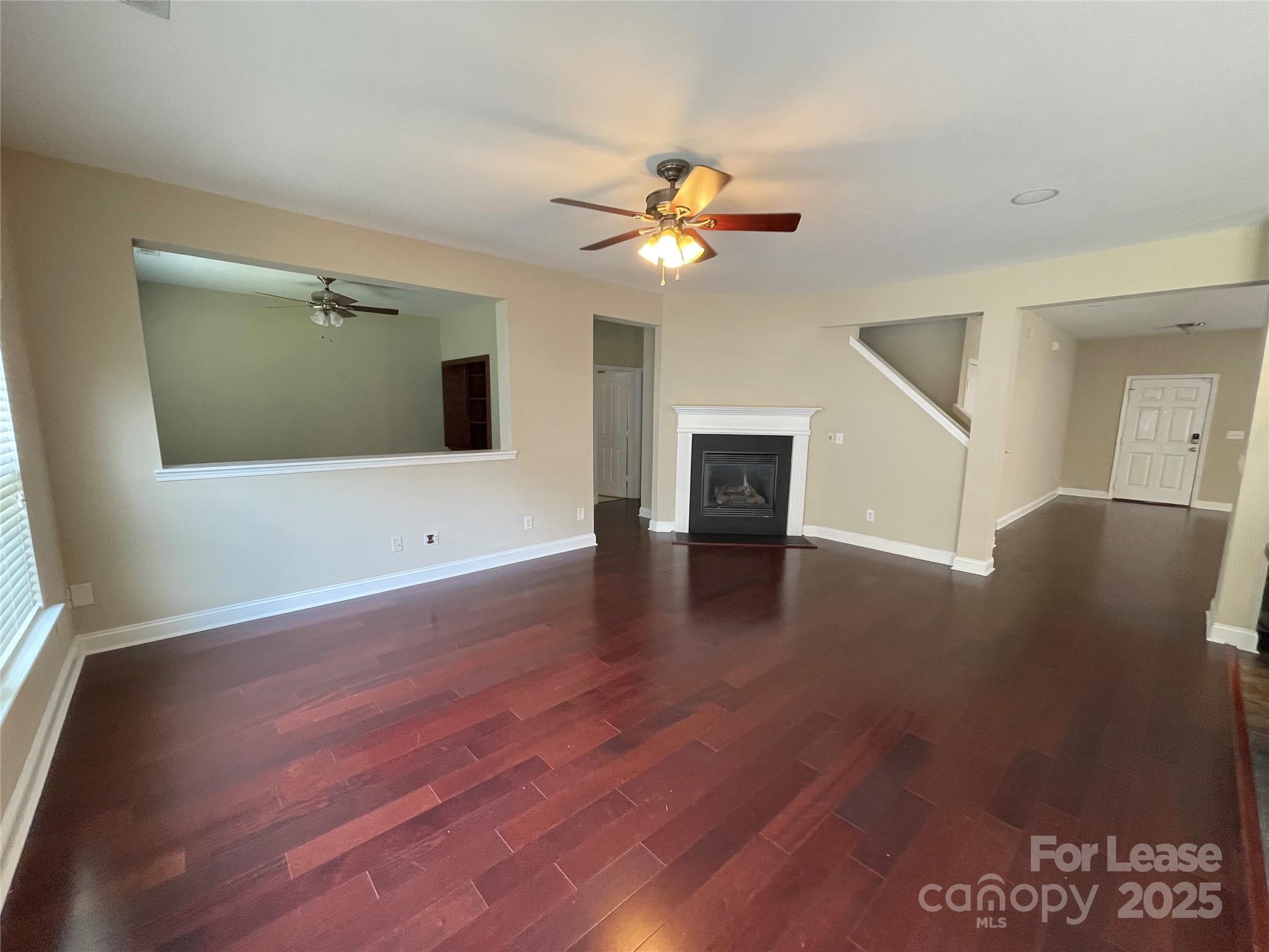 9415 Seamill Road Property Photo 6