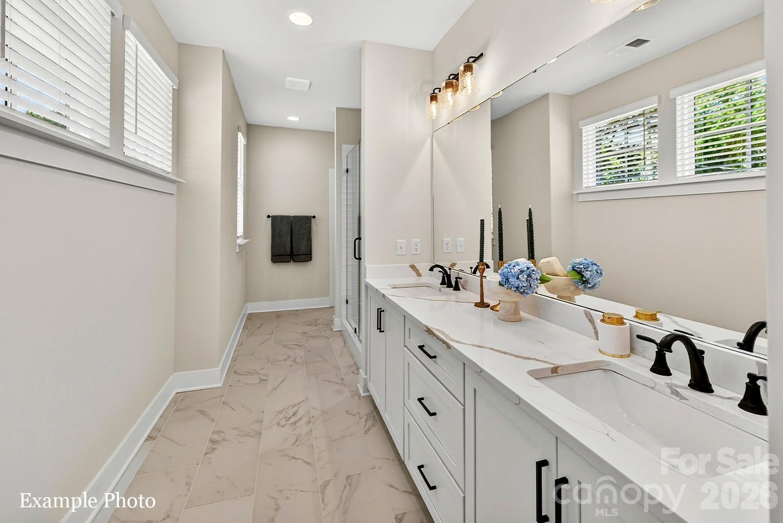 301 S Gardner Avenue 1 Property Photo 11