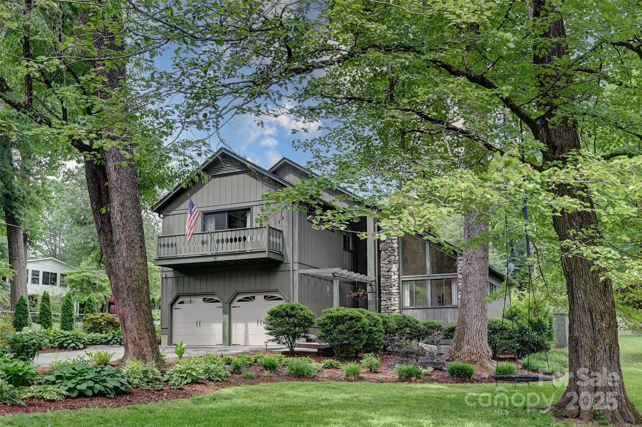 19 Poplar Court Property Photo 1