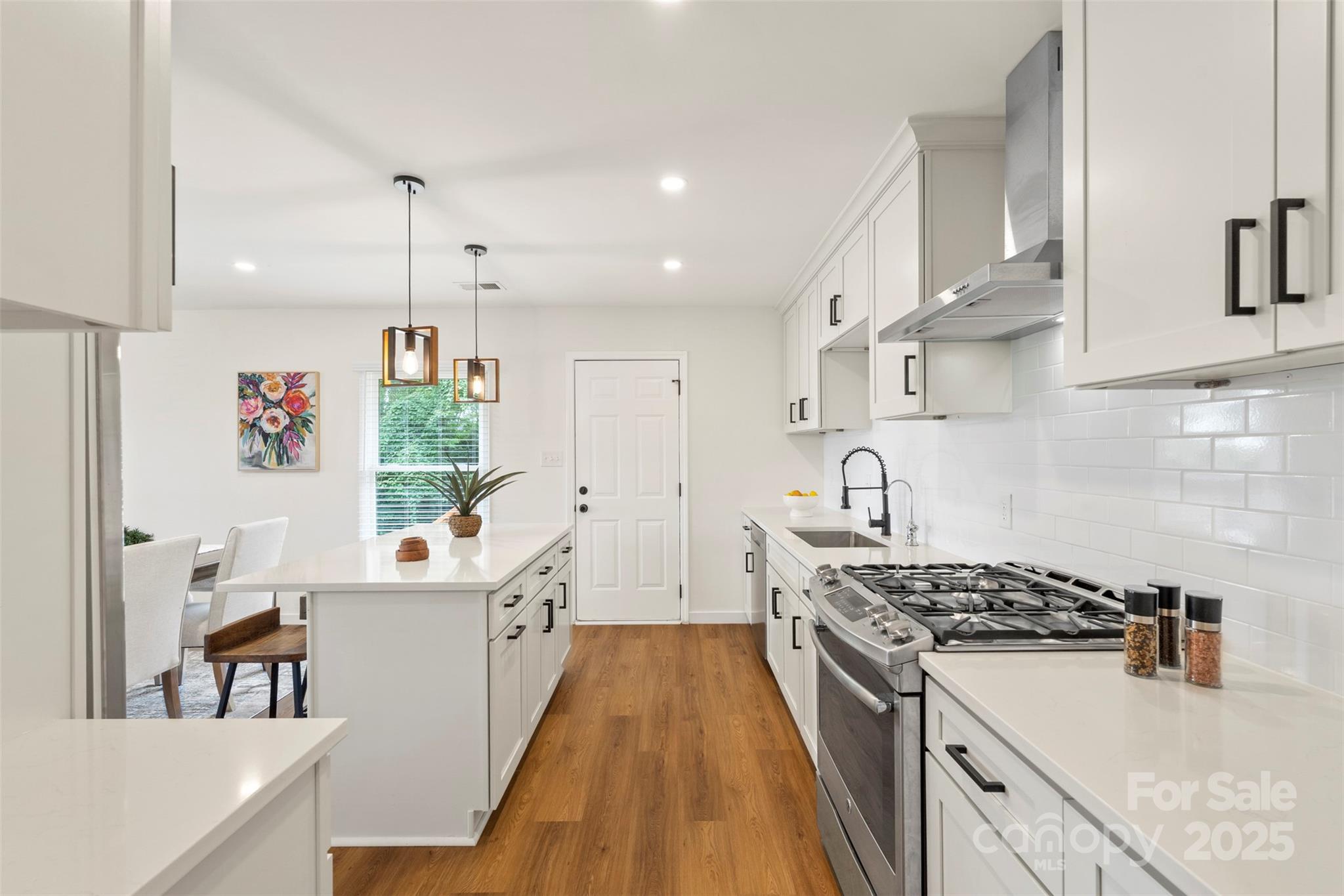 922 Maurice Street Property Photo 15