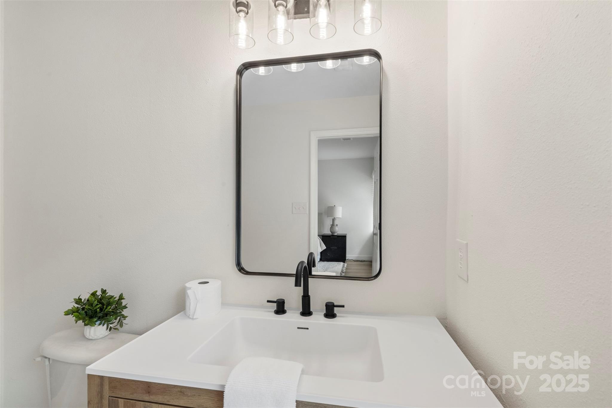 922 Maurice Street Property Photo 23