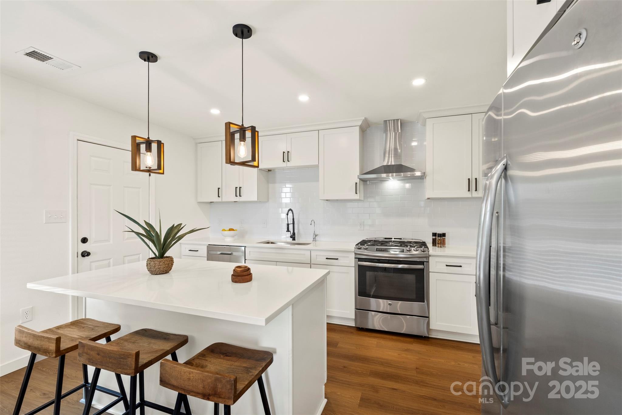 922 Maurice Street Property Photo 28