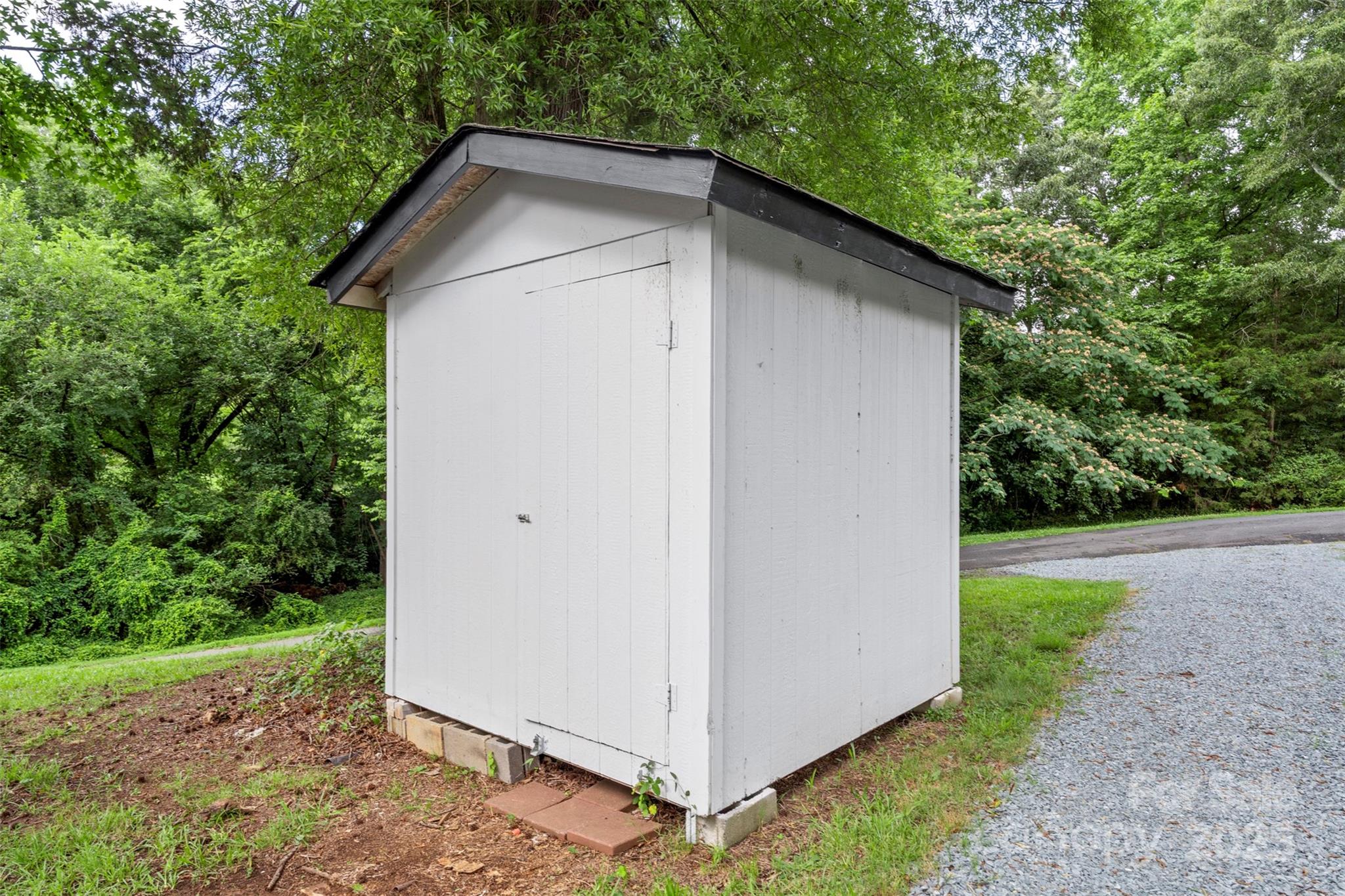 922 Maurice Street Property Photo 32