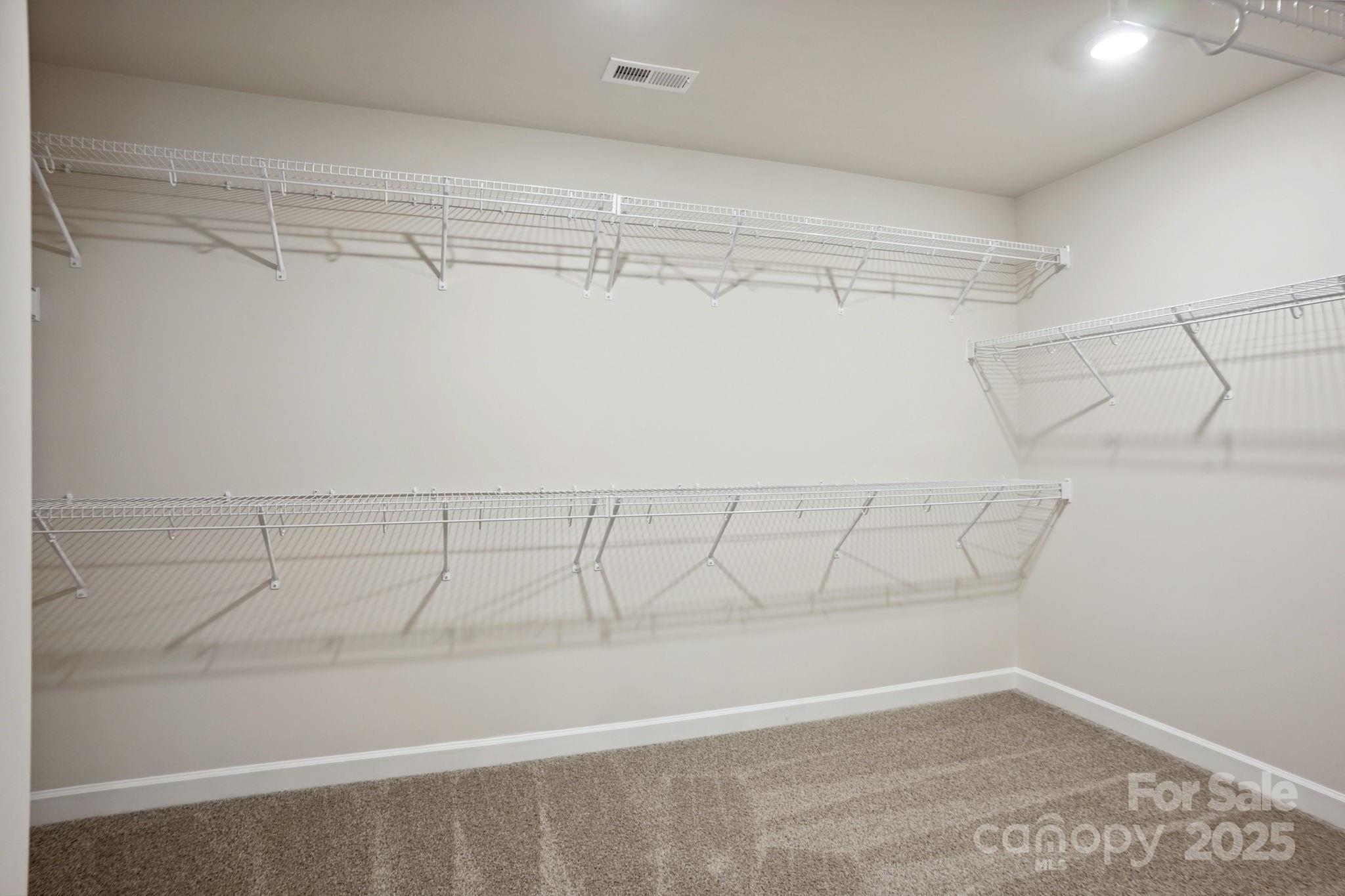135 Satchel Court Property Photo 10