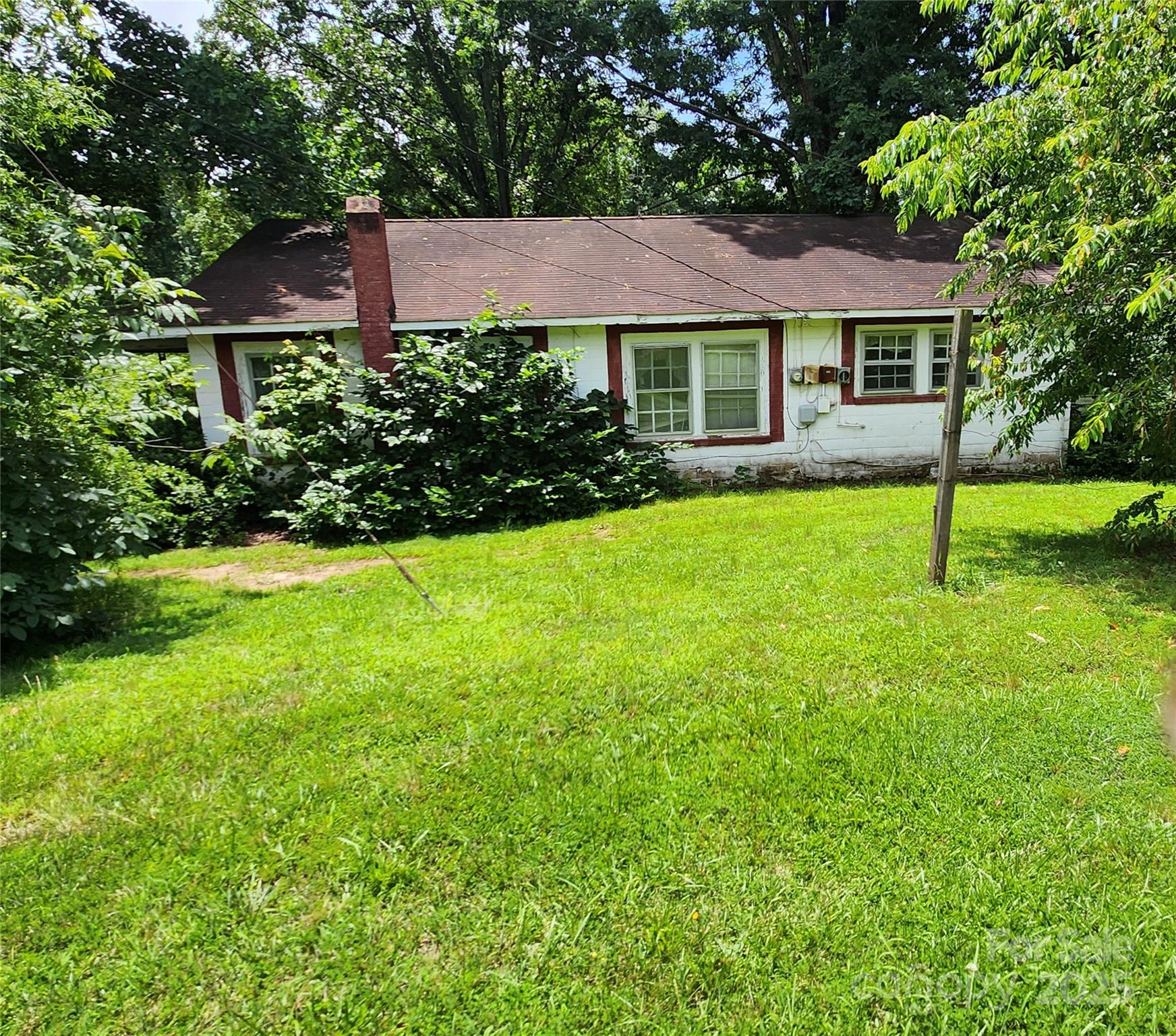 423 Tot Dellinger Road Property Photo 3