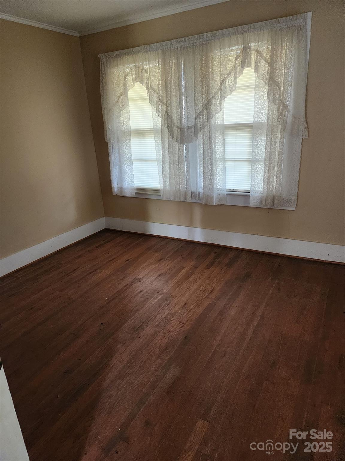 423 Tot Dellinger Road Property Photo 7