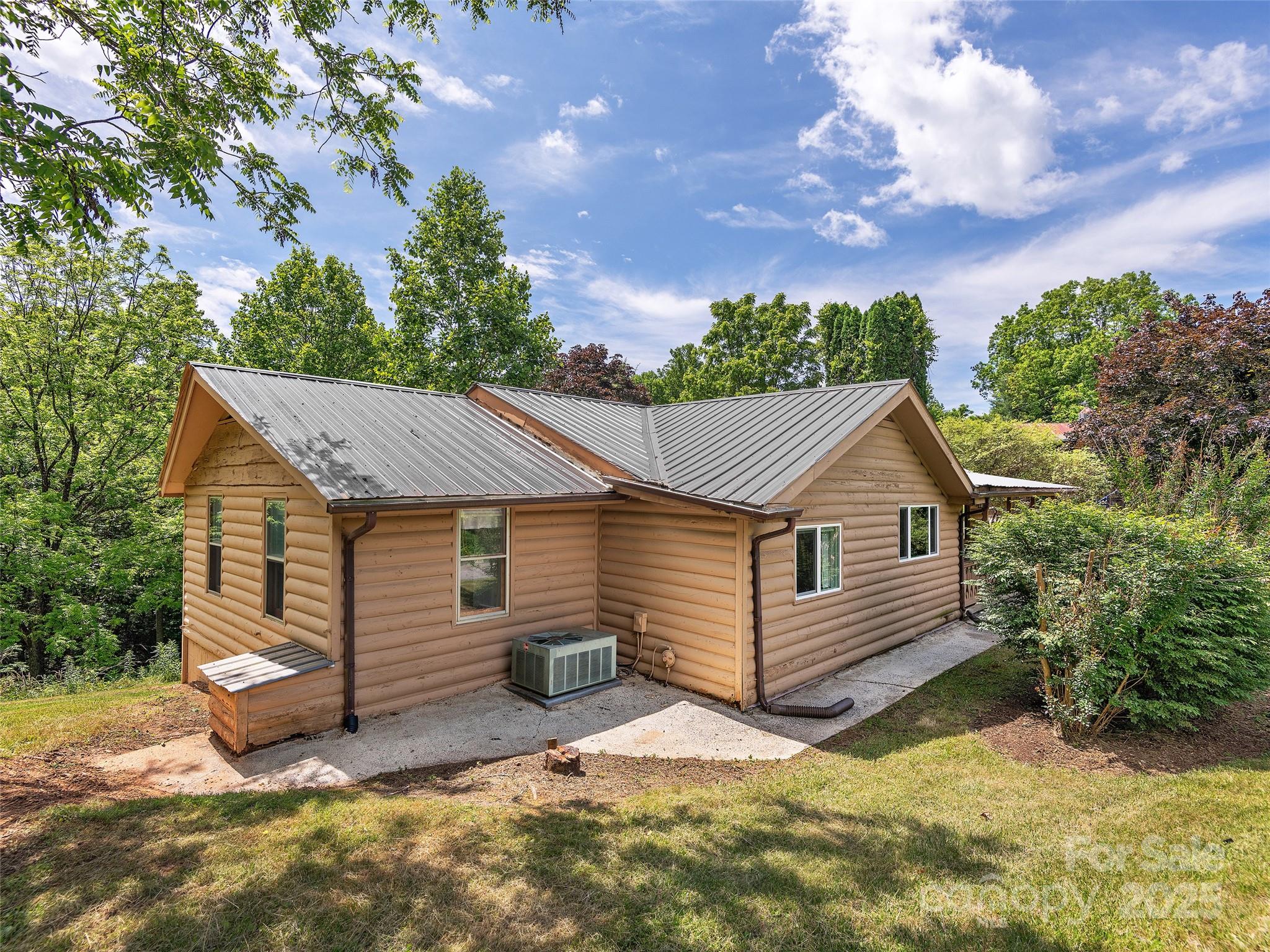 185 Indian Springs Road Property Photo 2