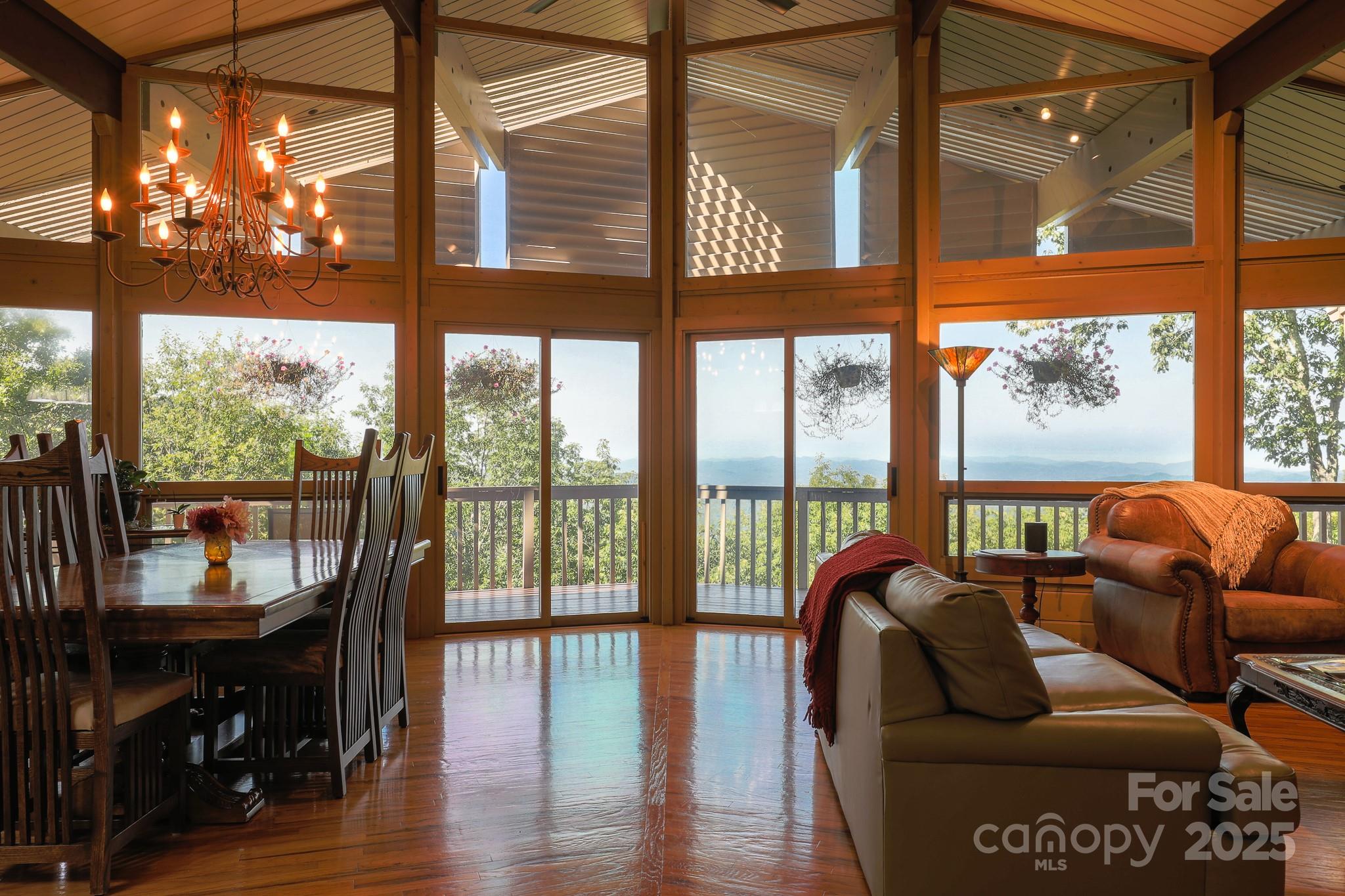 218 Slickrock Road Property Photo 1