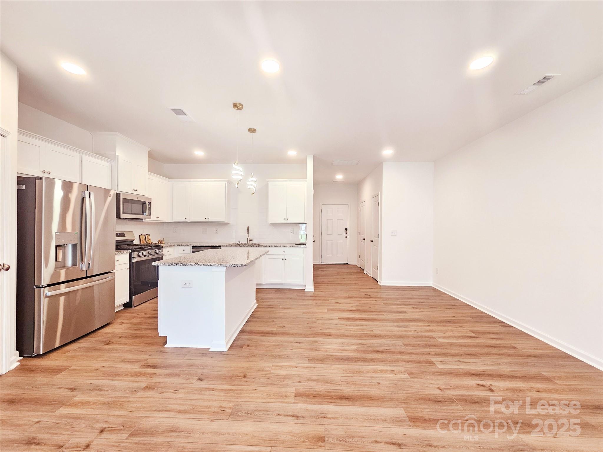 2744 Yeager Drive Property Photo 10
