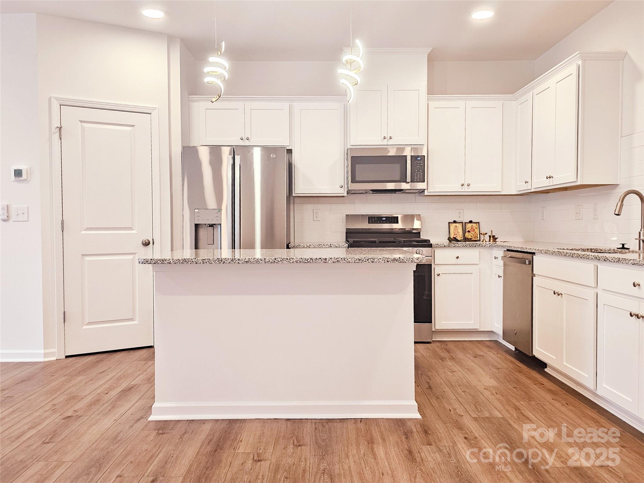 2744 Yeager Drive Property Photo 11