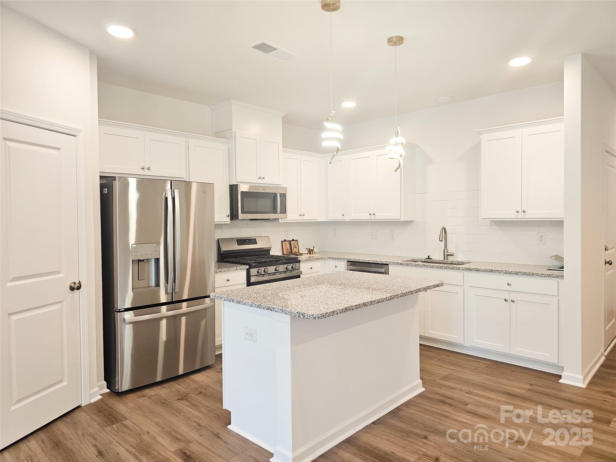 2744 Yeager Drive Property Photo 12