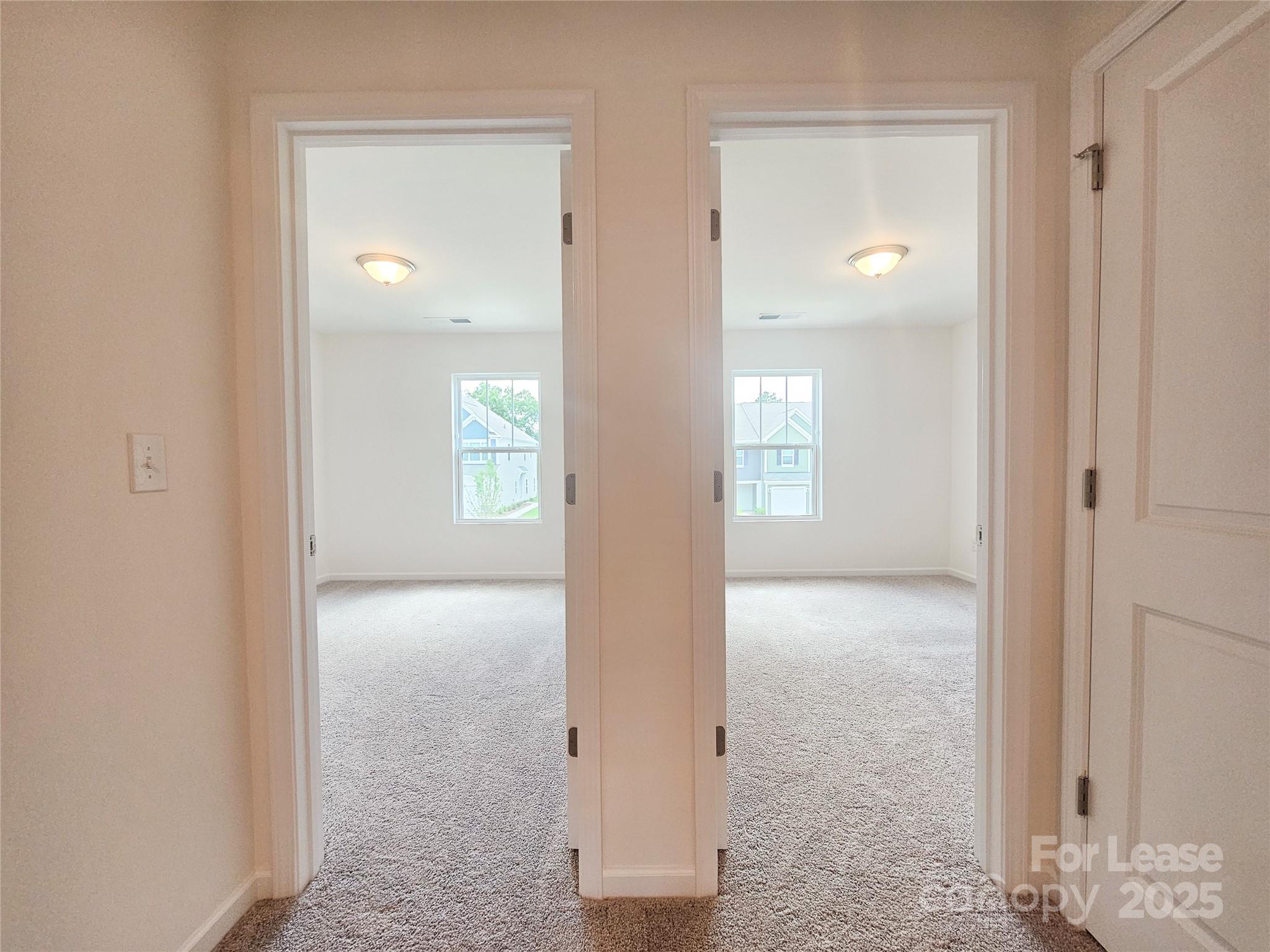 2744 Yeager Drive Property Photo 18