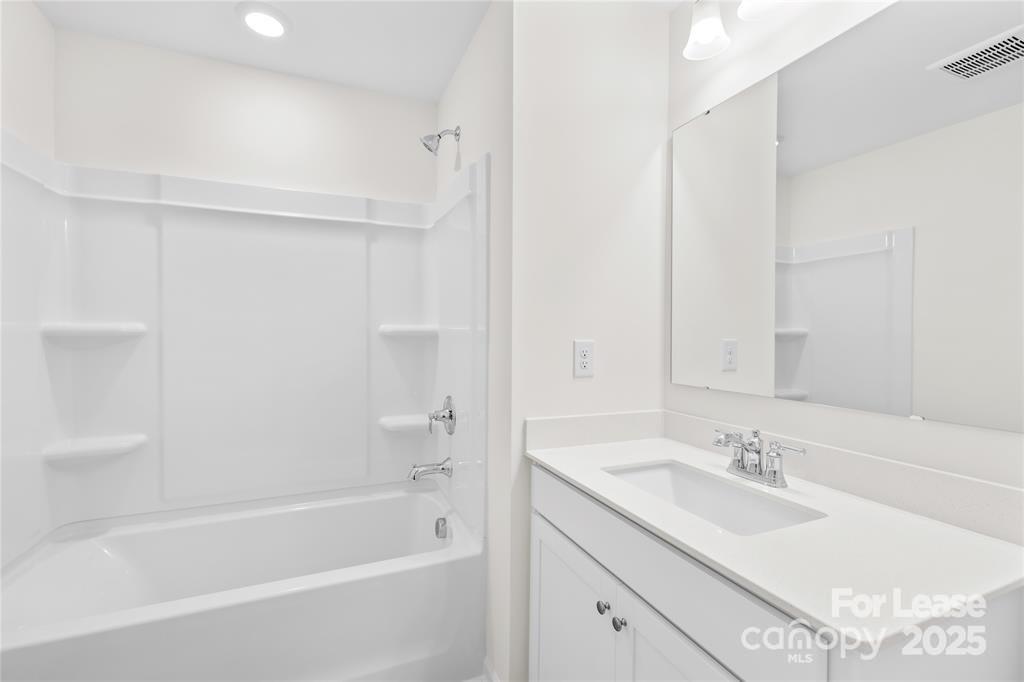 2744 Yeager Drive Property Photo 21