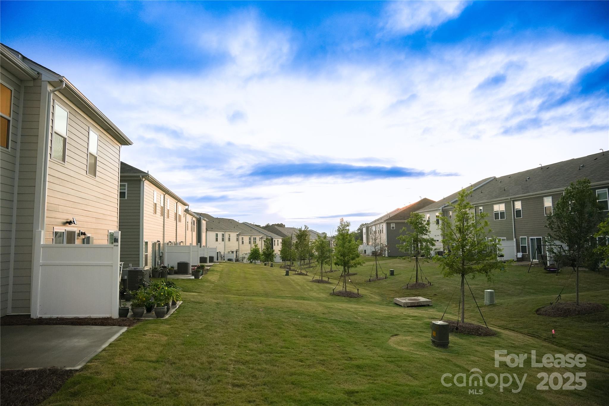 2744 Yeager Drive Property Photo 25