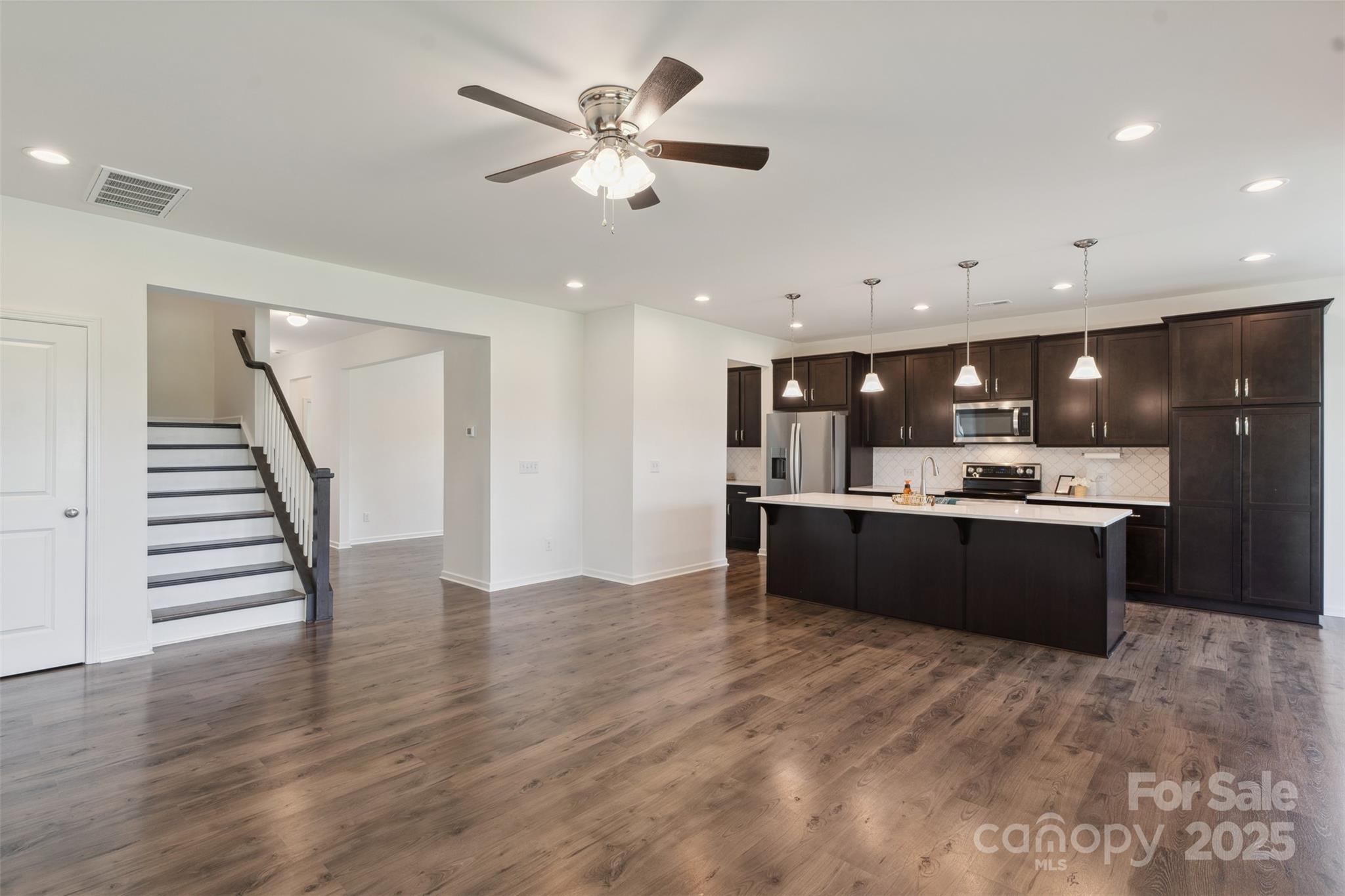 117 Carmine Court Property Photo 20