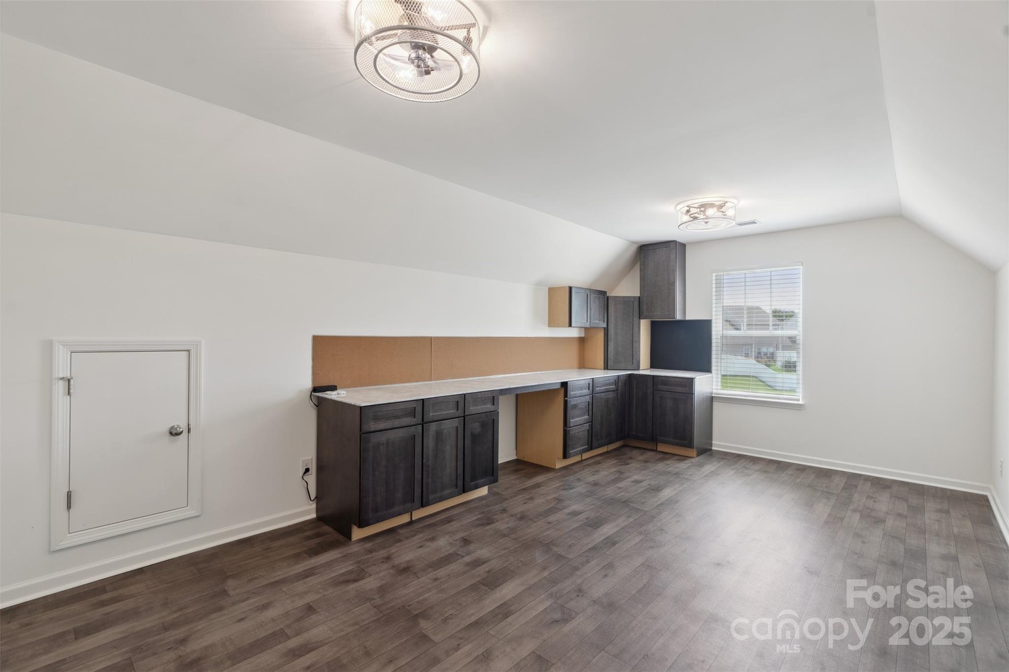 117 Carmine Court Property Photo 34