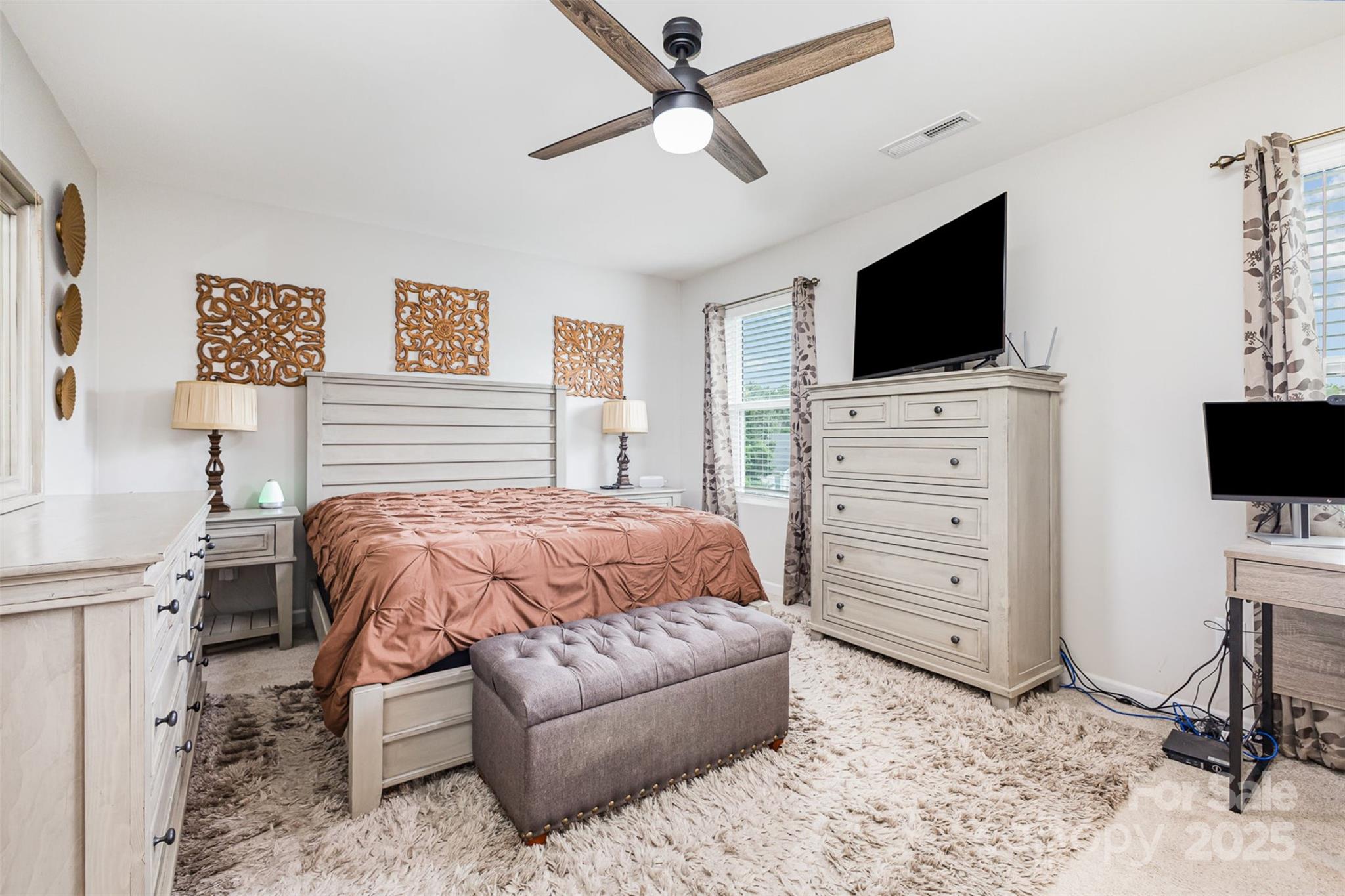 1117 Laurel Woods Drive Property Photo 9