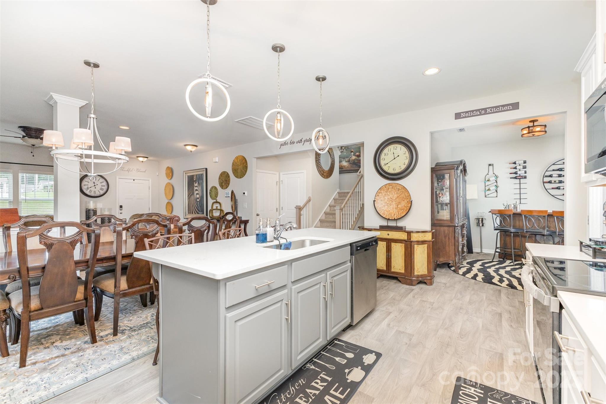 1117 Laurel Woods Drive Property Photo 17