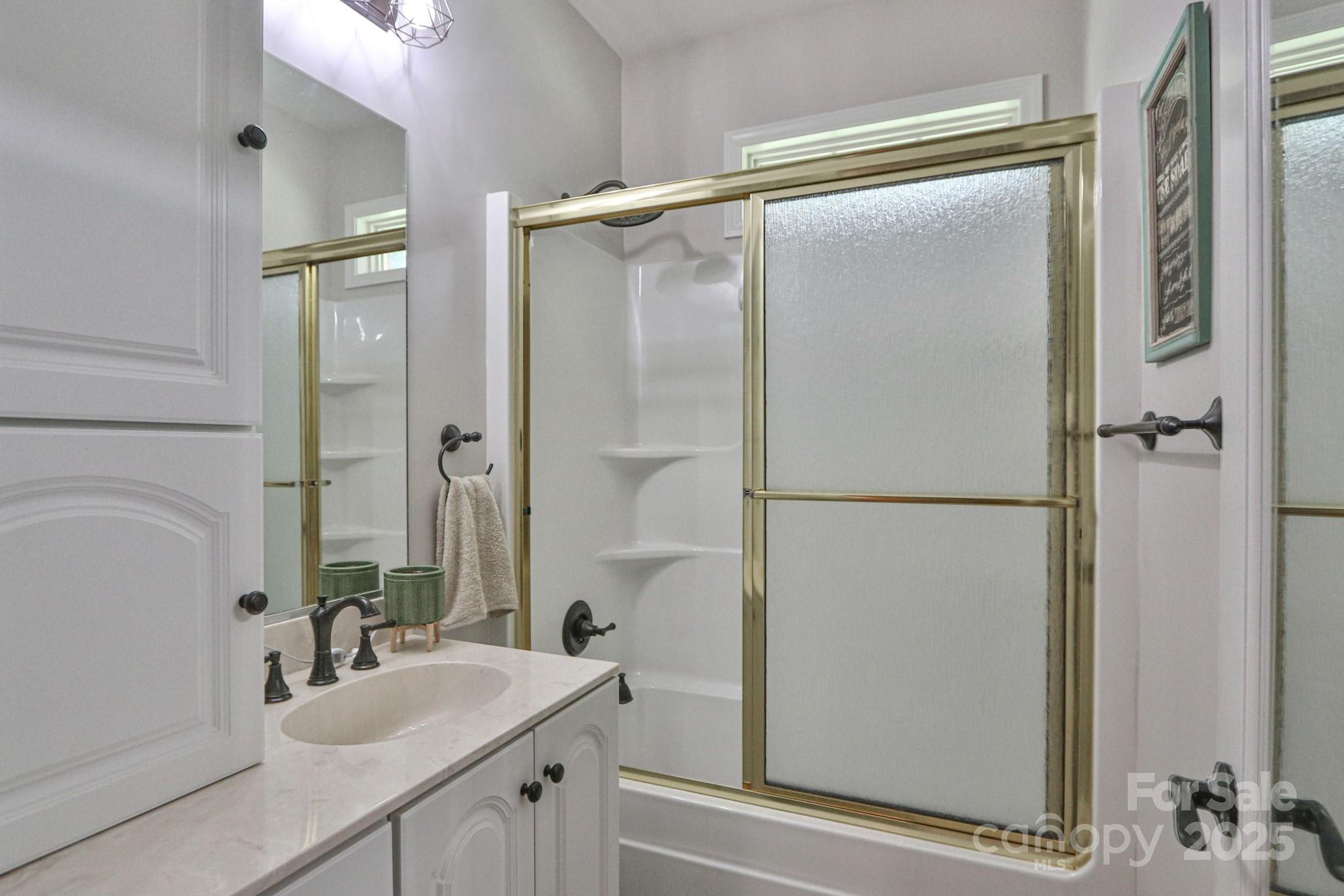 2400 Saint John Road Property Photo 37