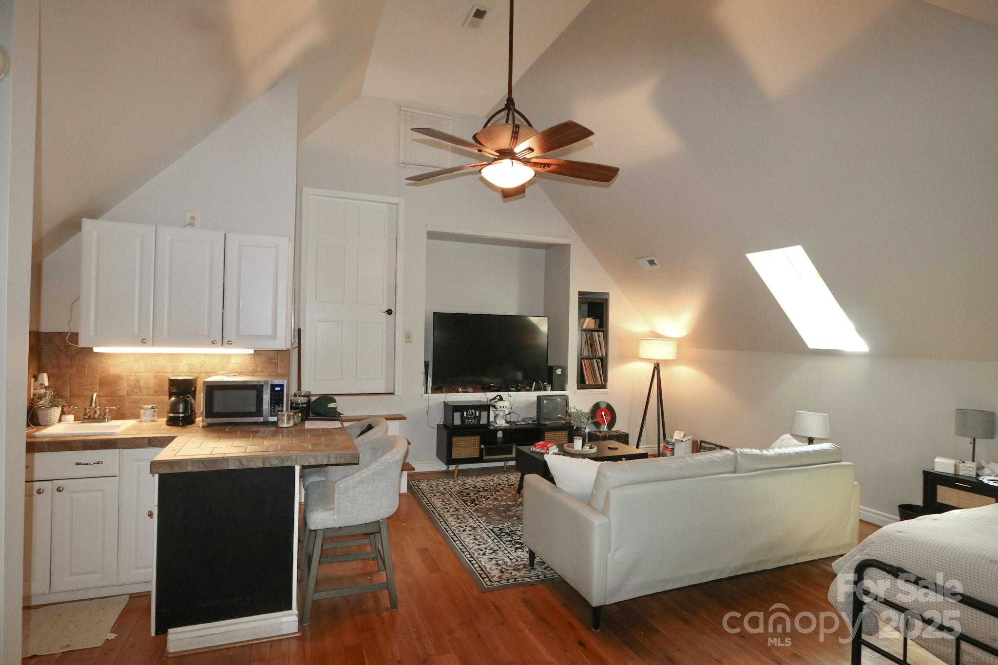 2400 Saint John Road Property Photo 41