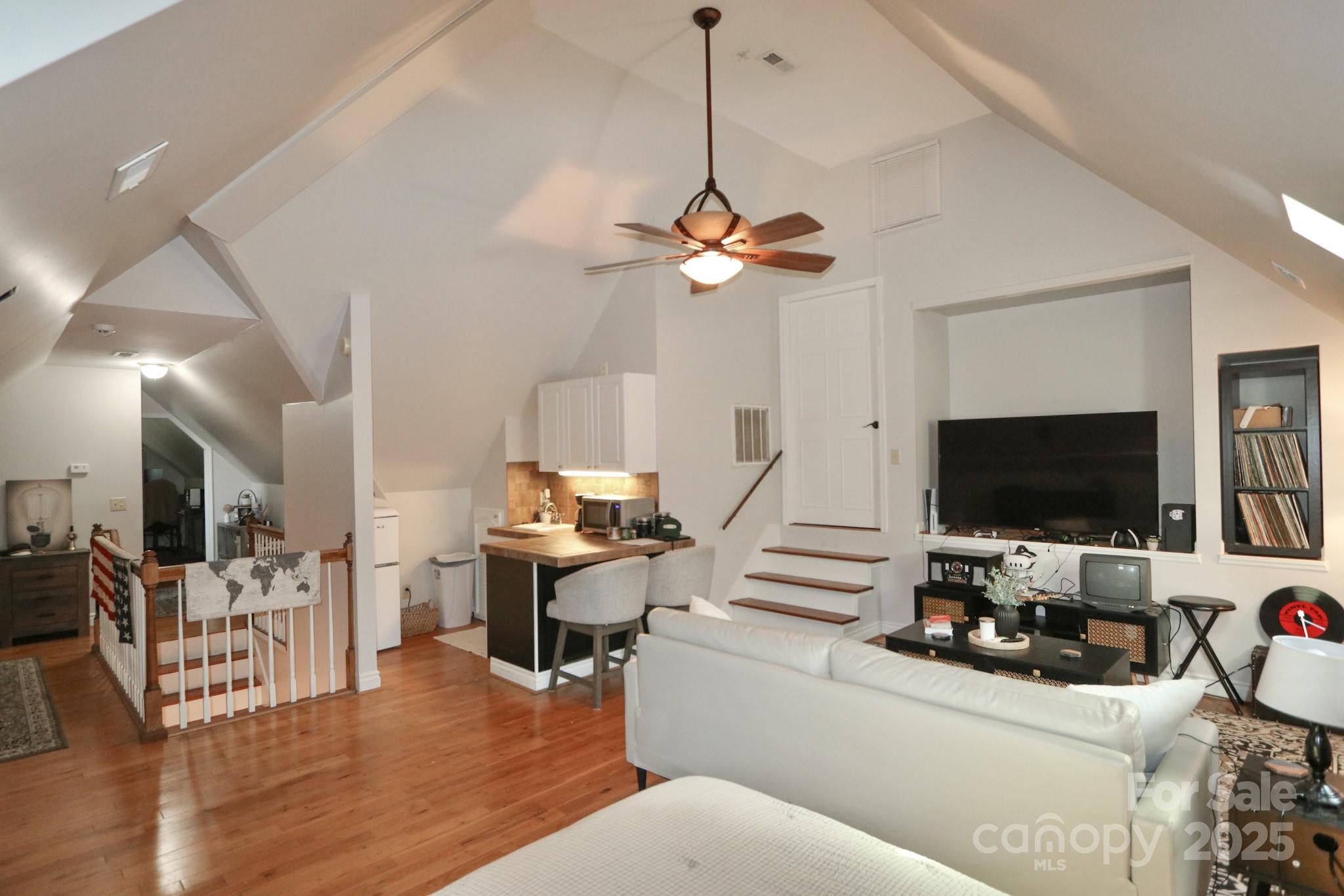 2400 Saint John Road Property Photo 42