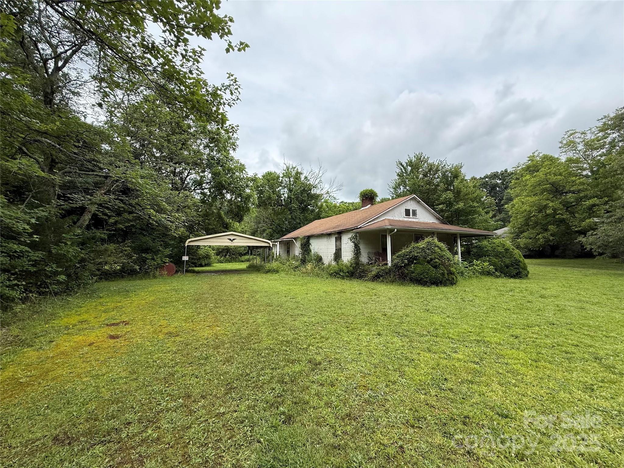 2430 Grubb Ferry Road Property Photo 9