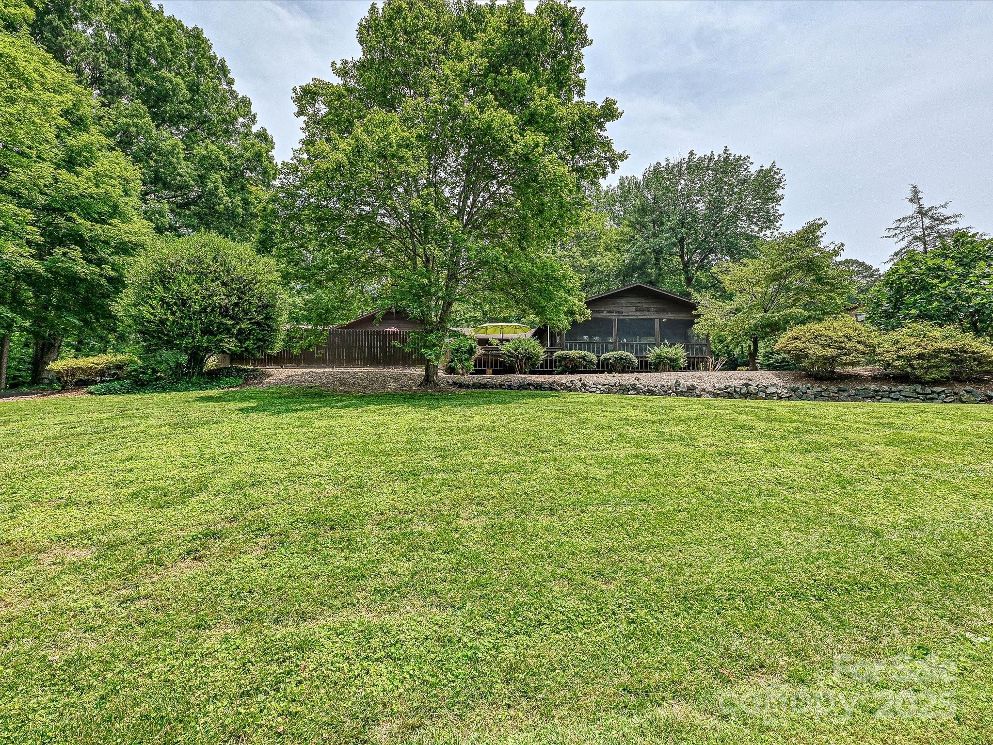 2915 Old Stage Road Property Photo 5