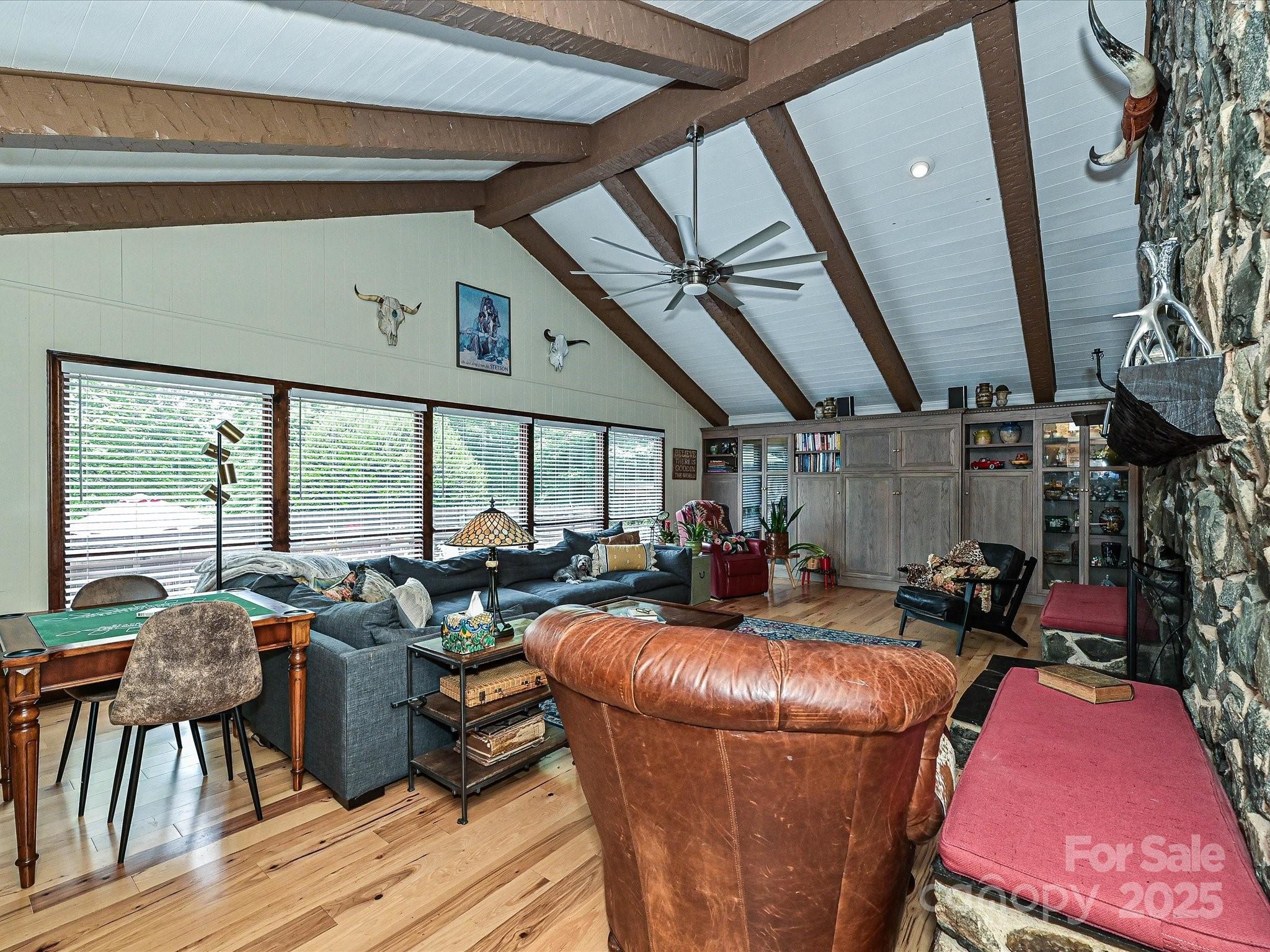 2915 Old Stage Road Property Photo 9