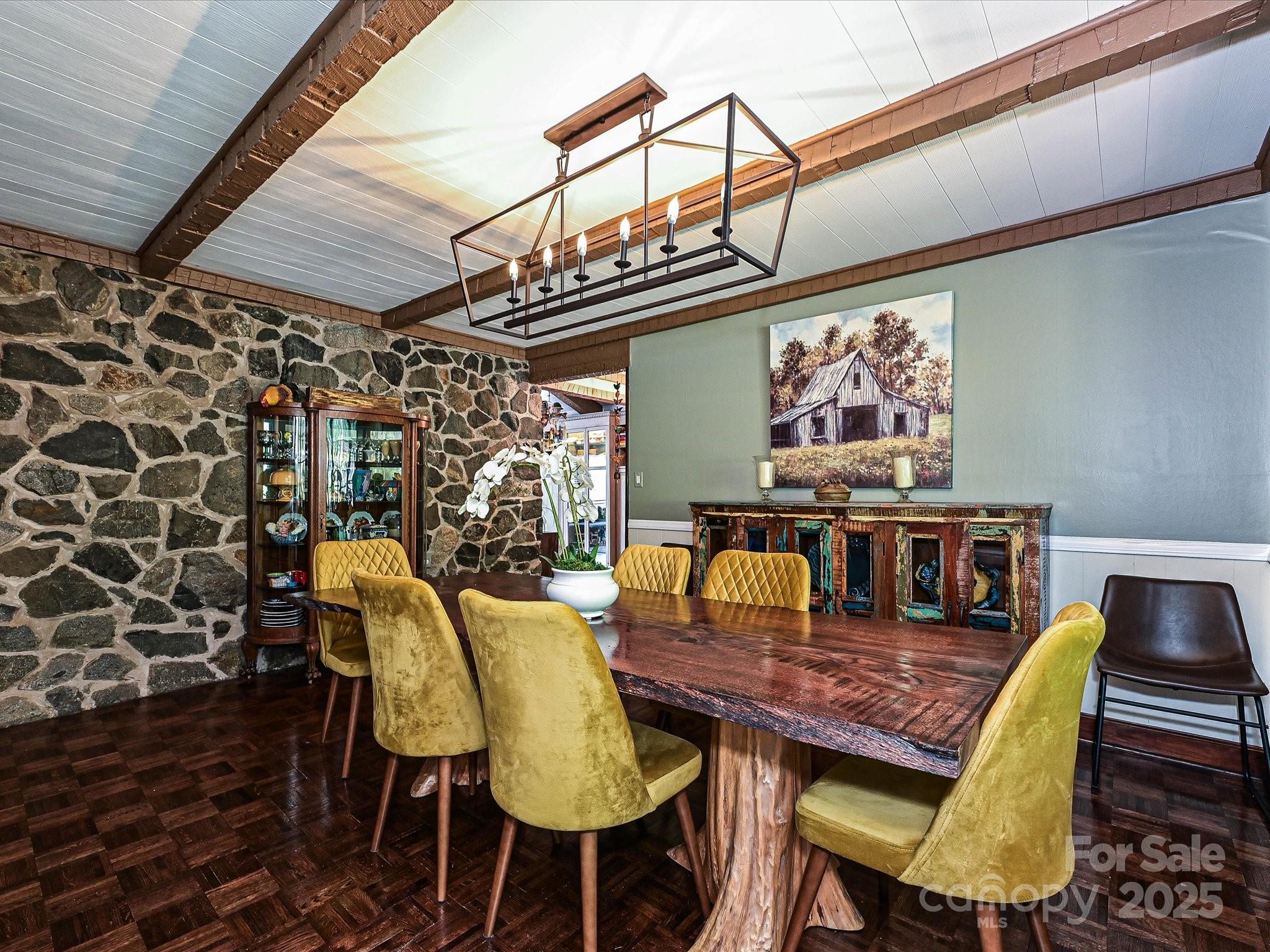 2915 Old Stage Road Property Photo 10