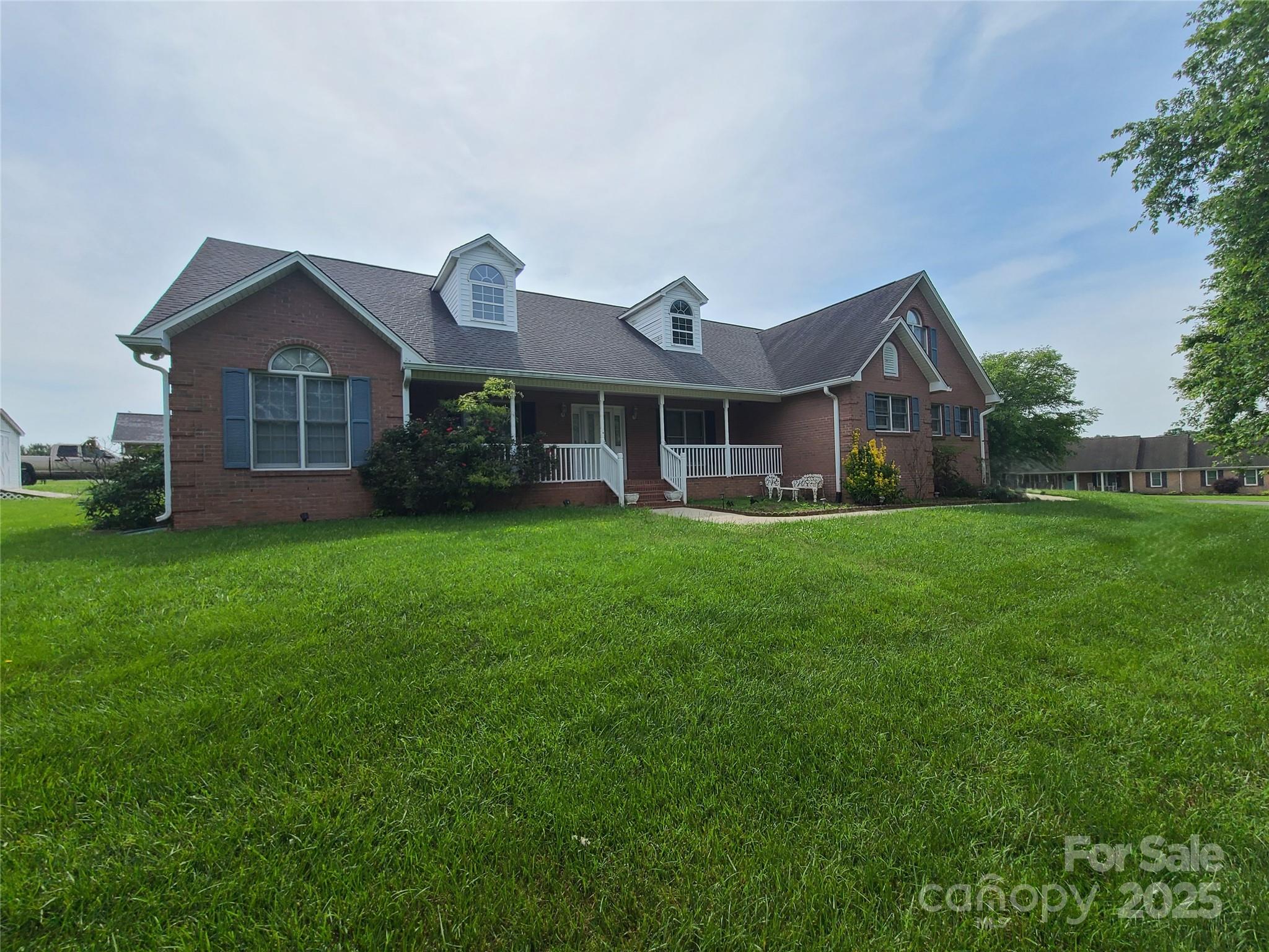 110 Kimberly Lane Property Photo 1