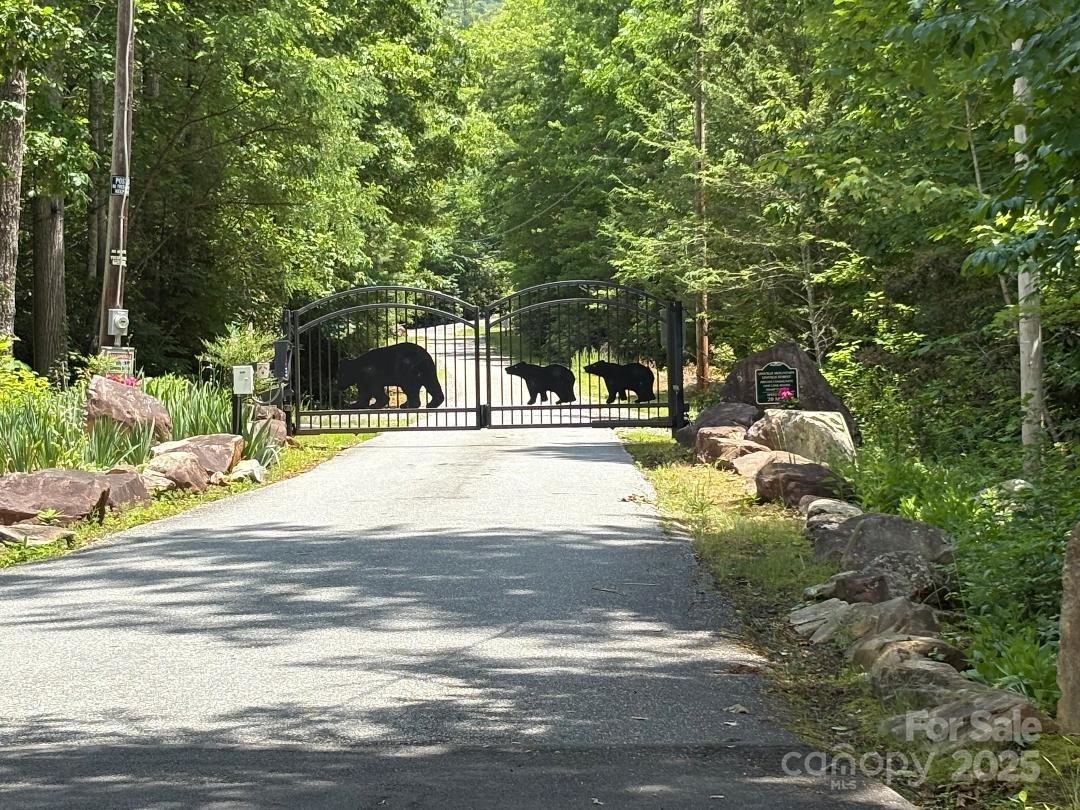 Lot 34 N Oakwood Drive Property Photo 3