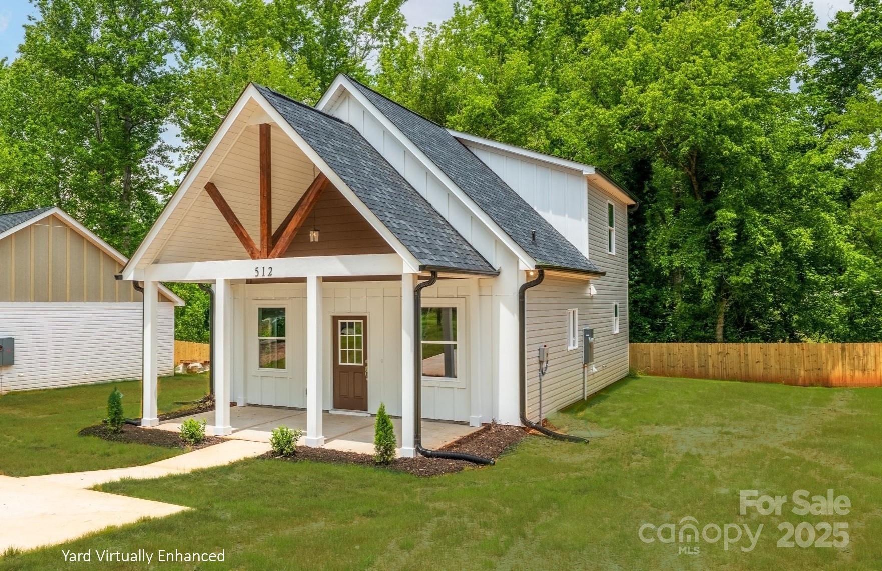 512 North Mulberry Street Property Photo 1