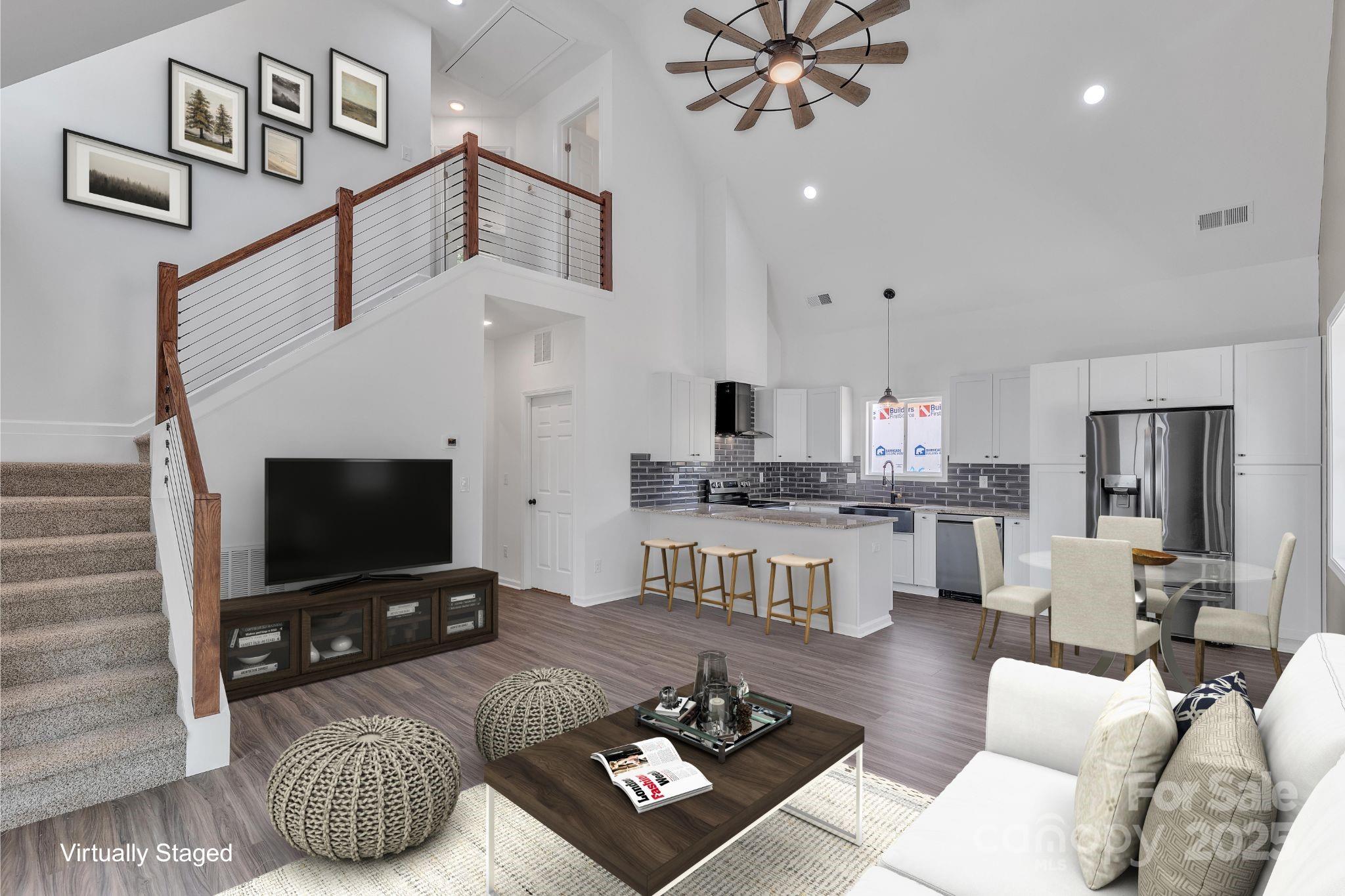 512 North Mulberry Street Property Photo 3