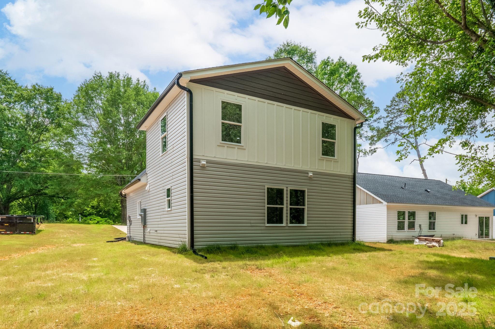 512 North Mulberry Street Property Photo 38