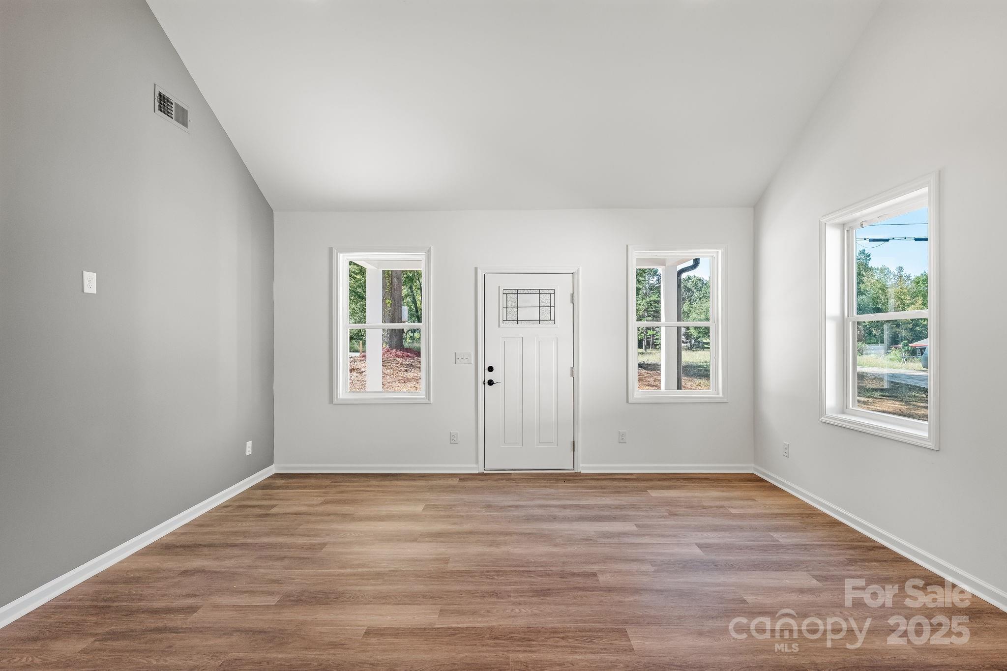 514 North Mulberry Street Property Photo 25