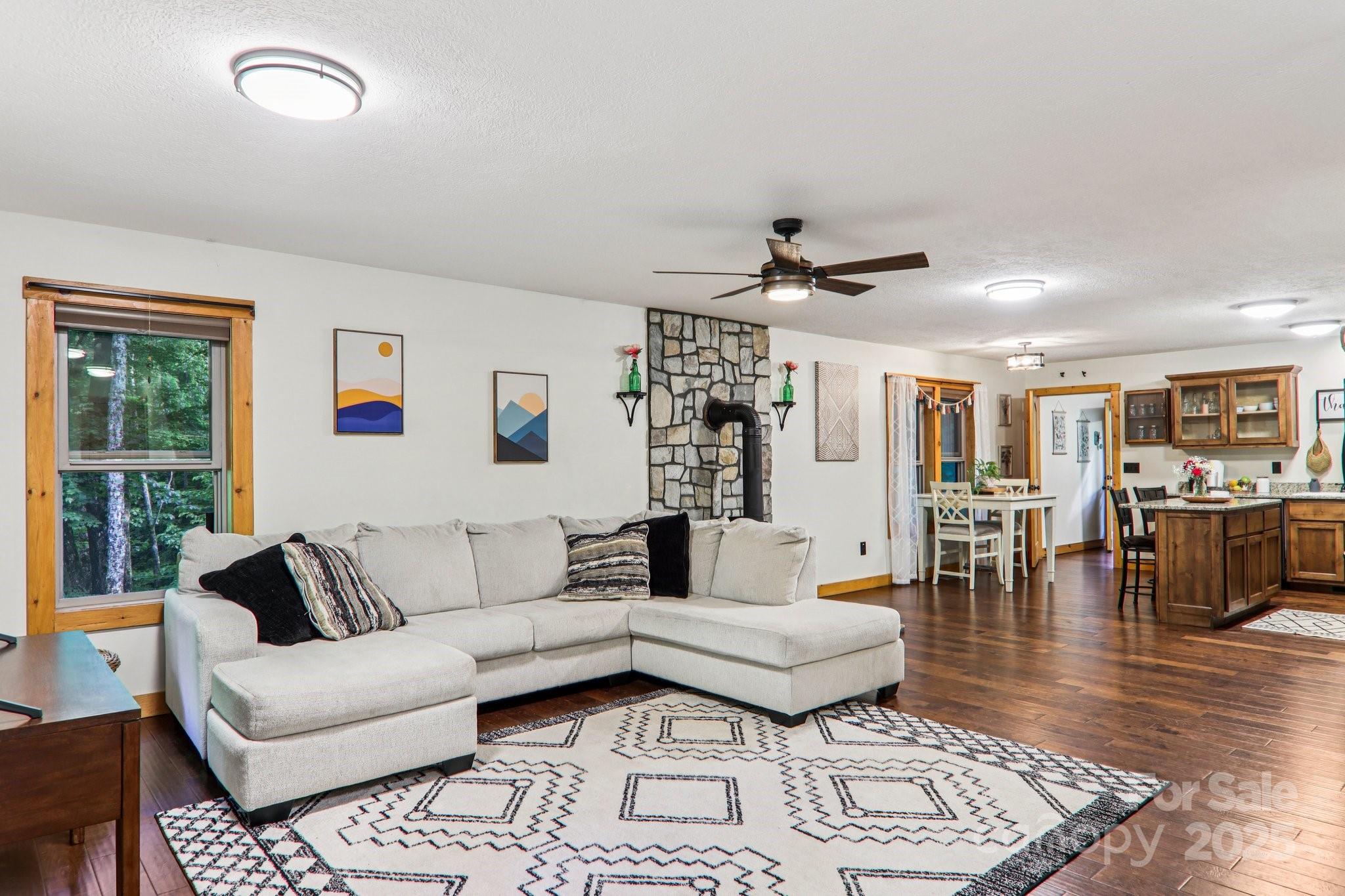 2171 Black Rock Road Property Photo 5
