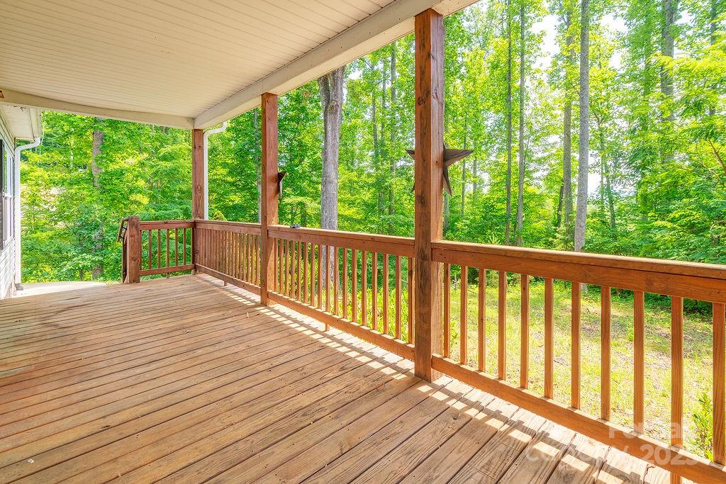 21 Luther Woods Drive Property Photo 2