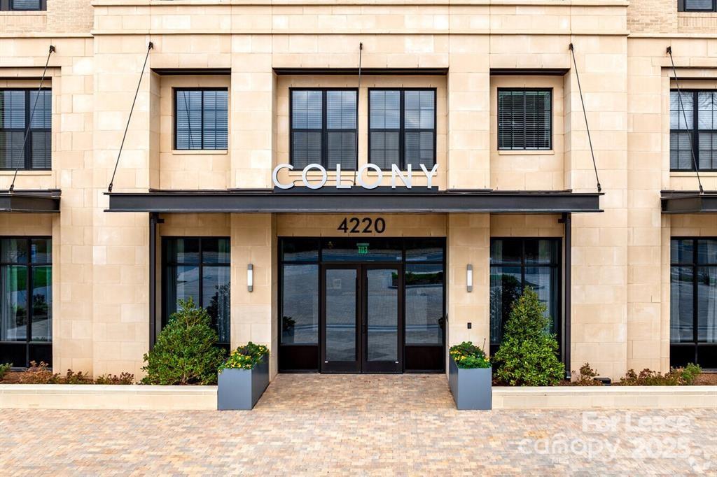 4220 Colony Plaza Drive 22a Property Photo 2