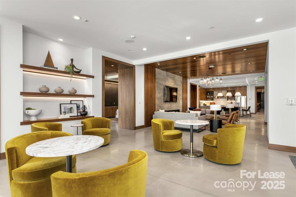 4220 Colony Plaza Drive 22a Property Photo 5