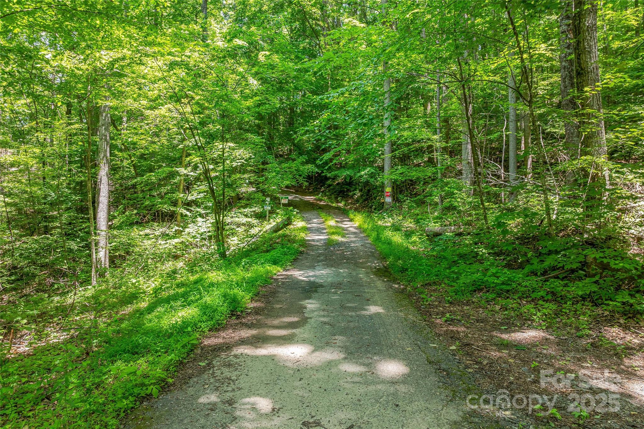 99999 Countryside Estate Property Photo 2