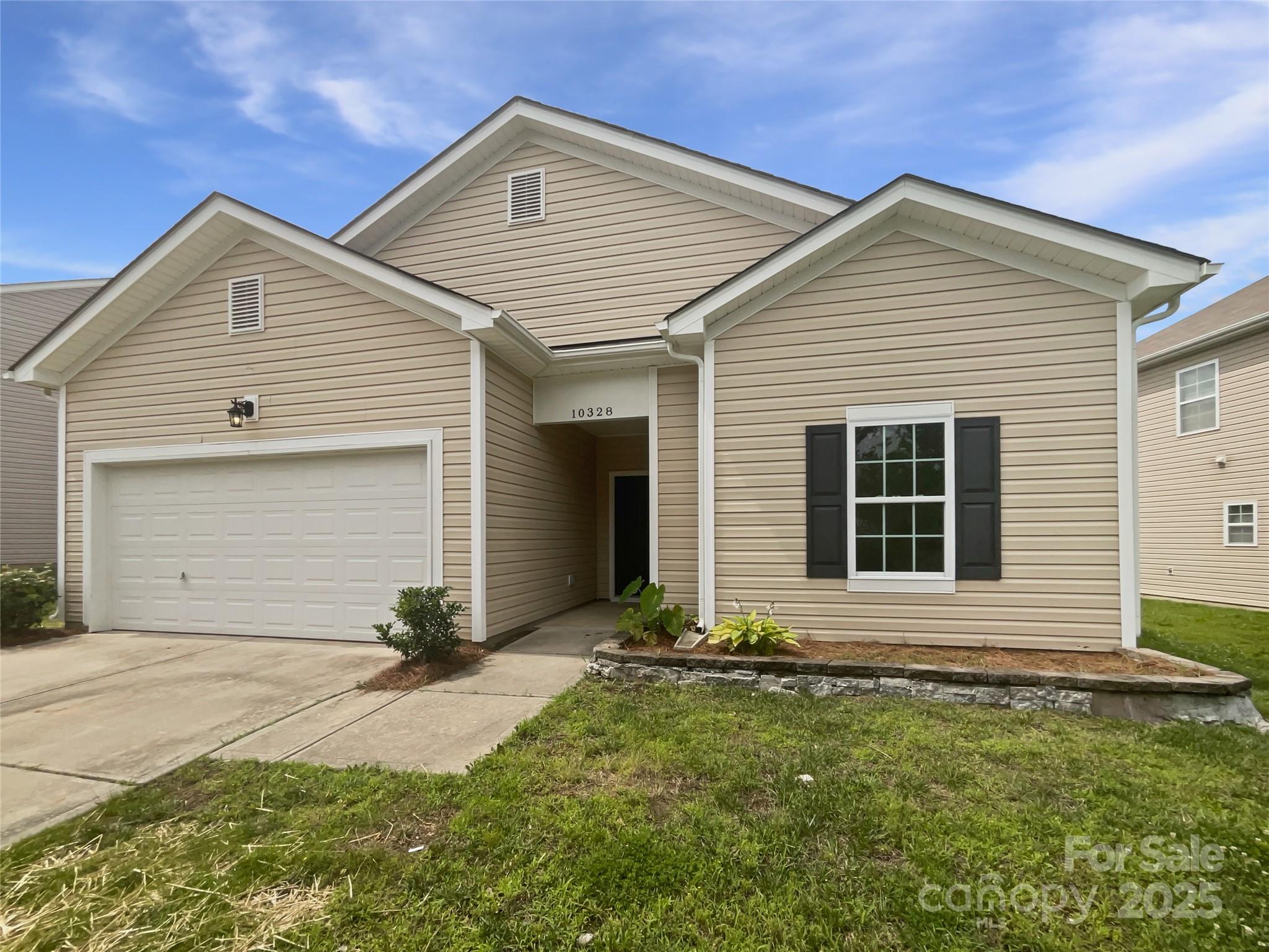 10328 Kempsford Drive Property Photo 1